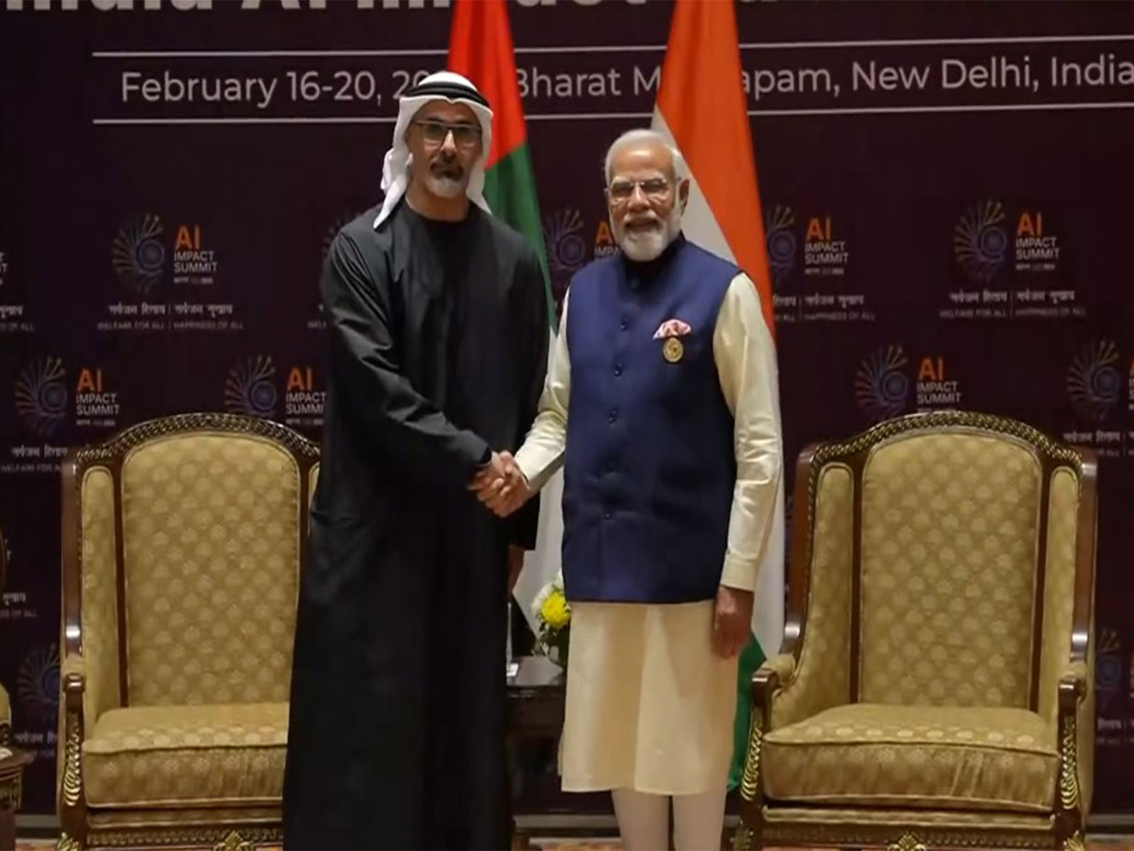 Crown Prince of Abu Dhabi Sheikh Khaled bin Mohamed bin Zayed Al Nahyan meets Prime Minister Narendra Modi (Photo/ANI)