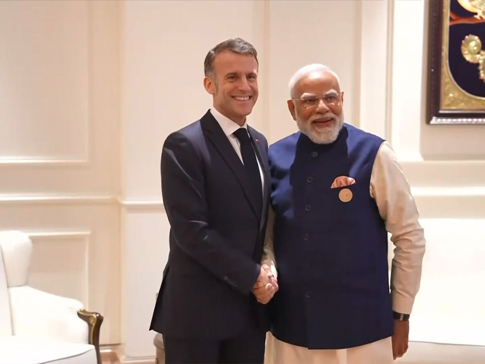 French President Emmanuel Macron and Prime Minister Narendra Modi (Photo/ ANI ) French President Emmanuel Macron and Prime Minister Narendra Modi (Photo/ ANI )