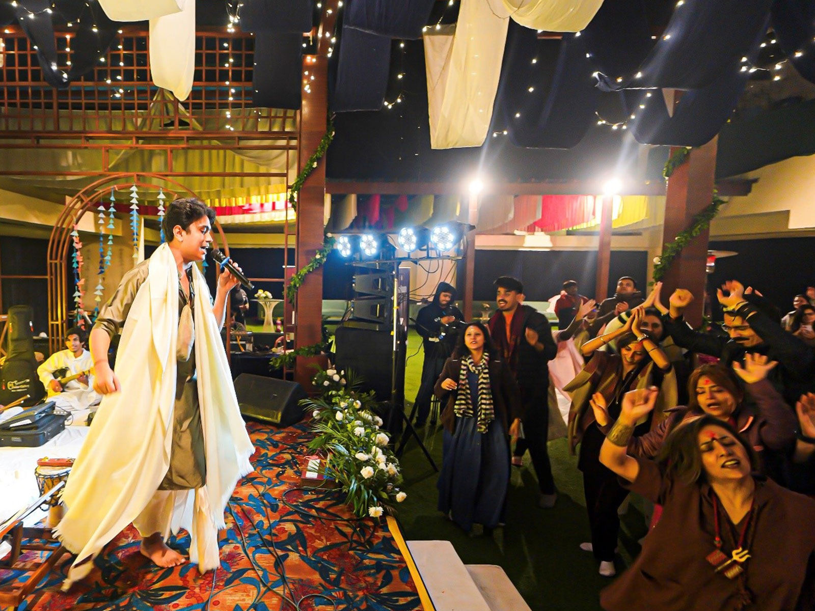 Shivoham: Inneryatra and Shala Host Delhi’s Biggest All-Night Mahashivratri Celebration Rooted in Sadhana, Devotion and Collective Awakening