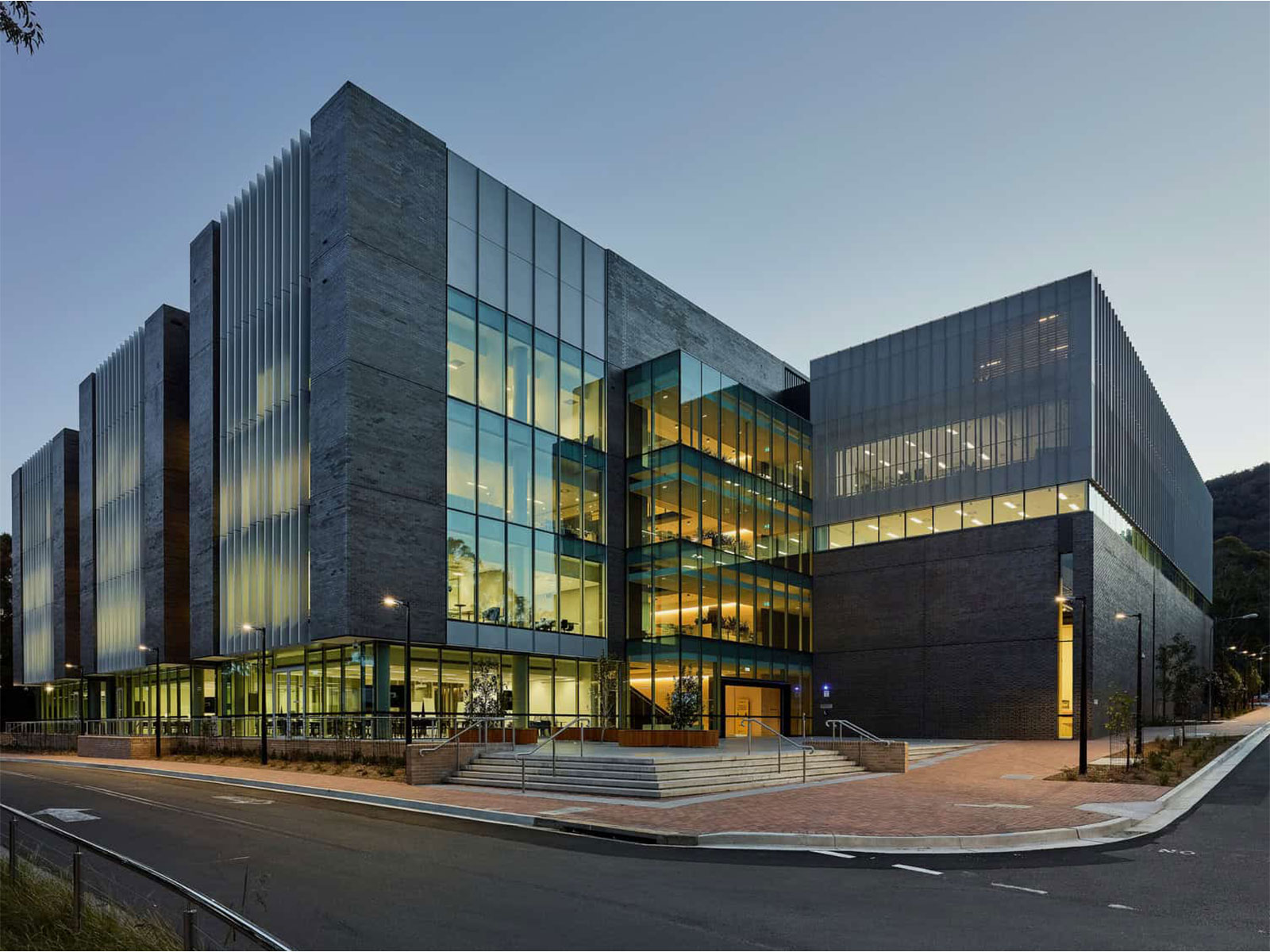University of Wollongong India Announces Kalyani Brahmbhatt Memorial Merit Scholarship to Support Meritorious Students