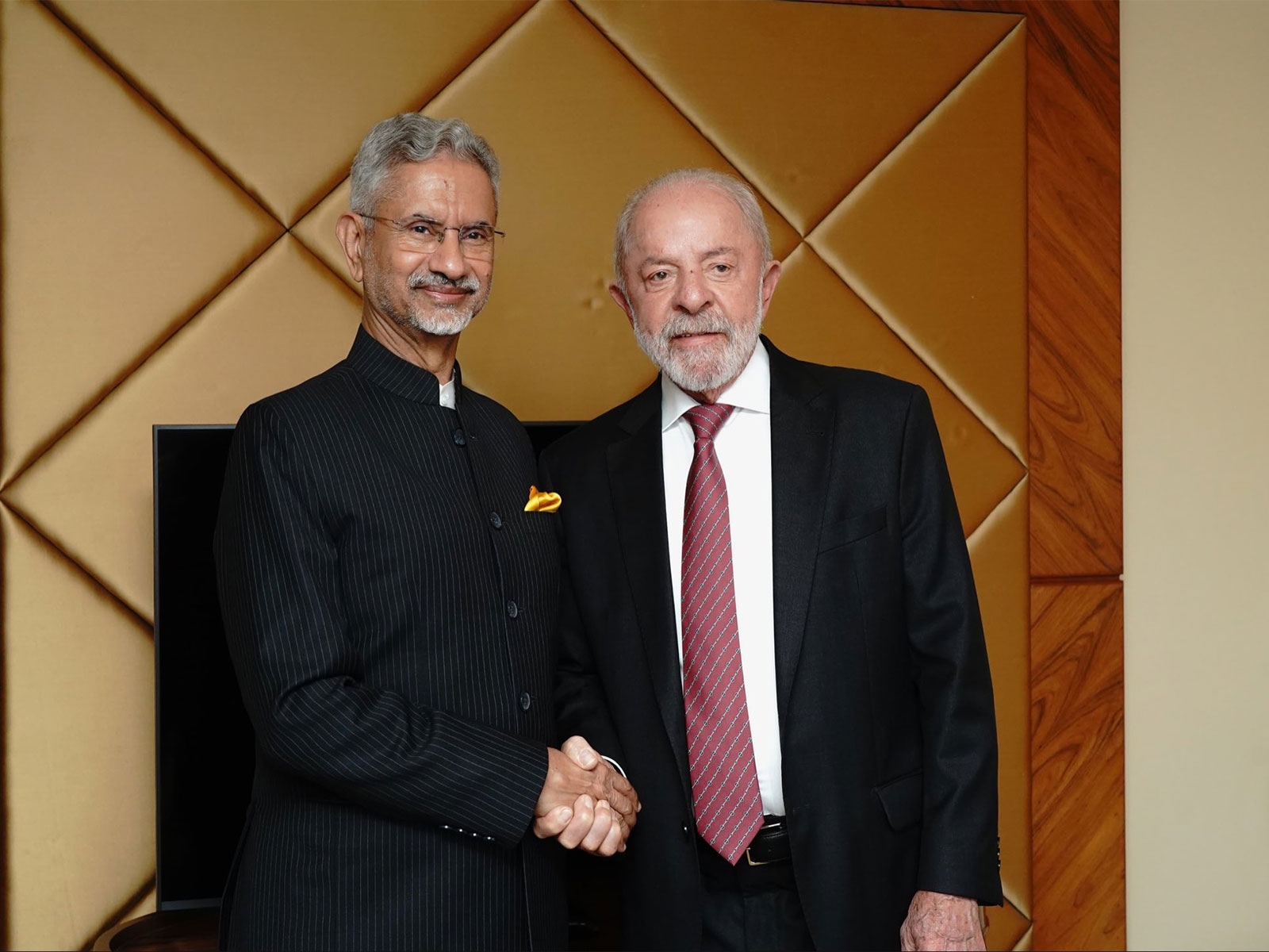 EAM Jaishankar calls on Brazilian President Luiz Inácio Lula da Silva (Photo/X@DrSJaishankar)