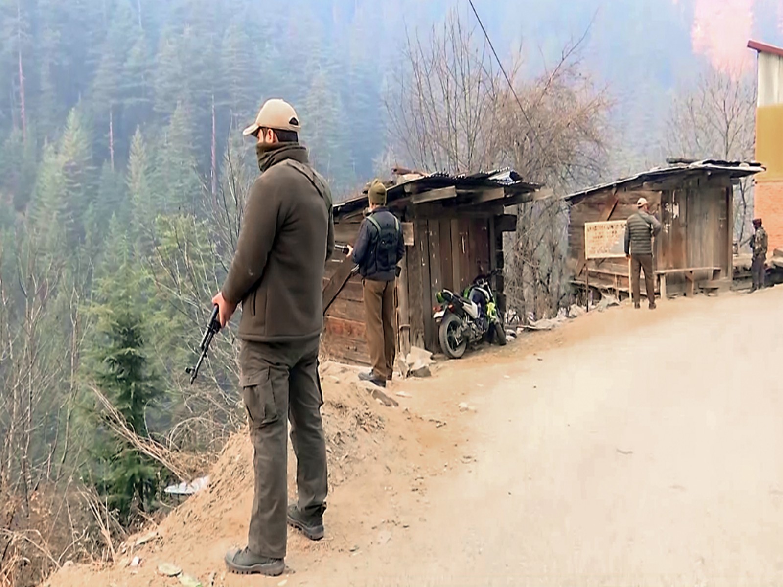 Security forces conduct a search operation in the Kishtwar area. (Photo/ANI) Security forces conduct a search operation in the Kishtwar area. (Photo/ANI)