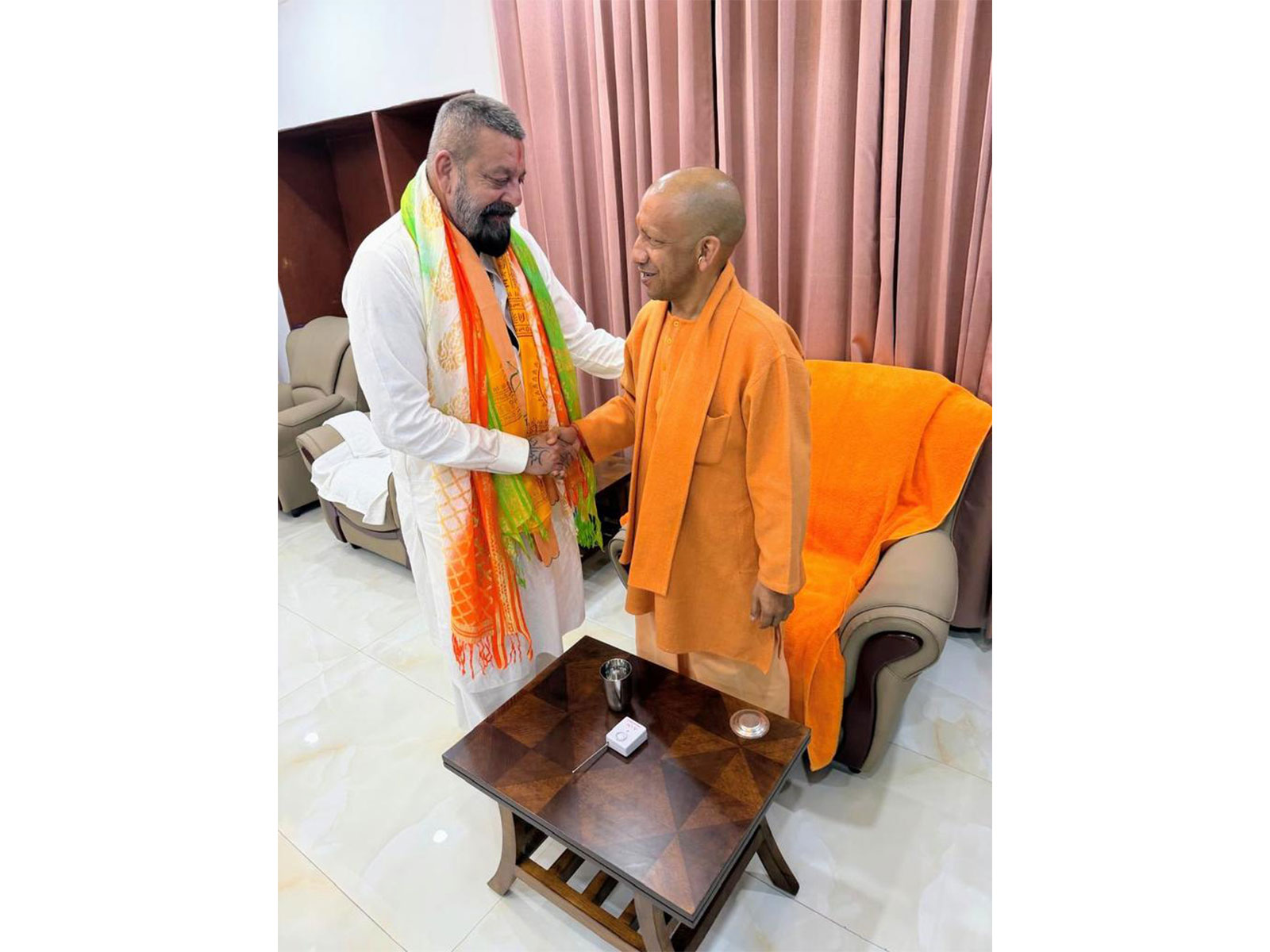 Actor Sanjay Dutt and CM Yogi Adityanath (Image source: Sanjay's X account)