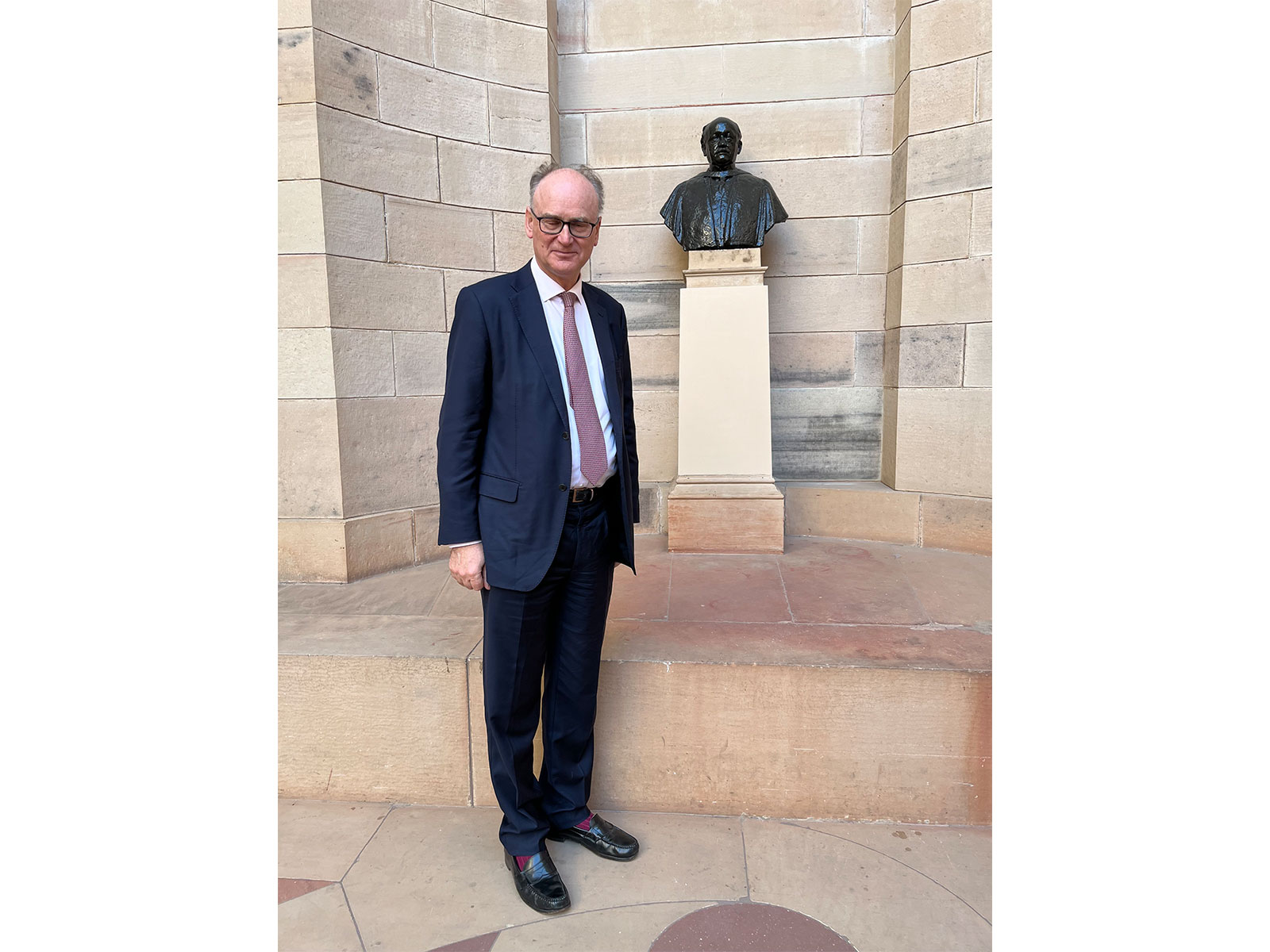 Matt Riddley in front of bust of Edwin Lutyens (Photo/X@mattwridley)