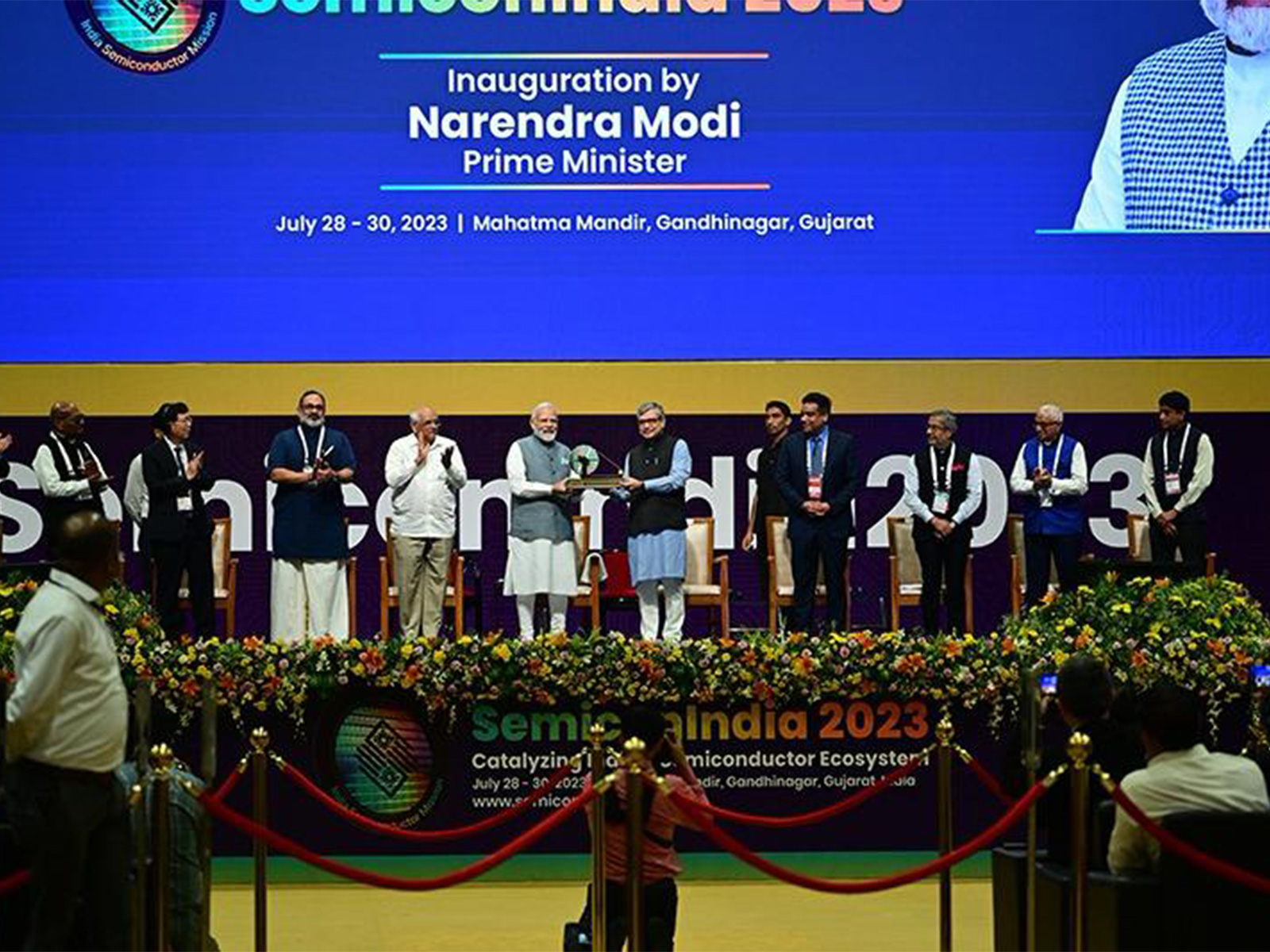 Prime Minister Narendra Modi and other leaders at previous Semiconnect (Photo/Gujarat CMO)
