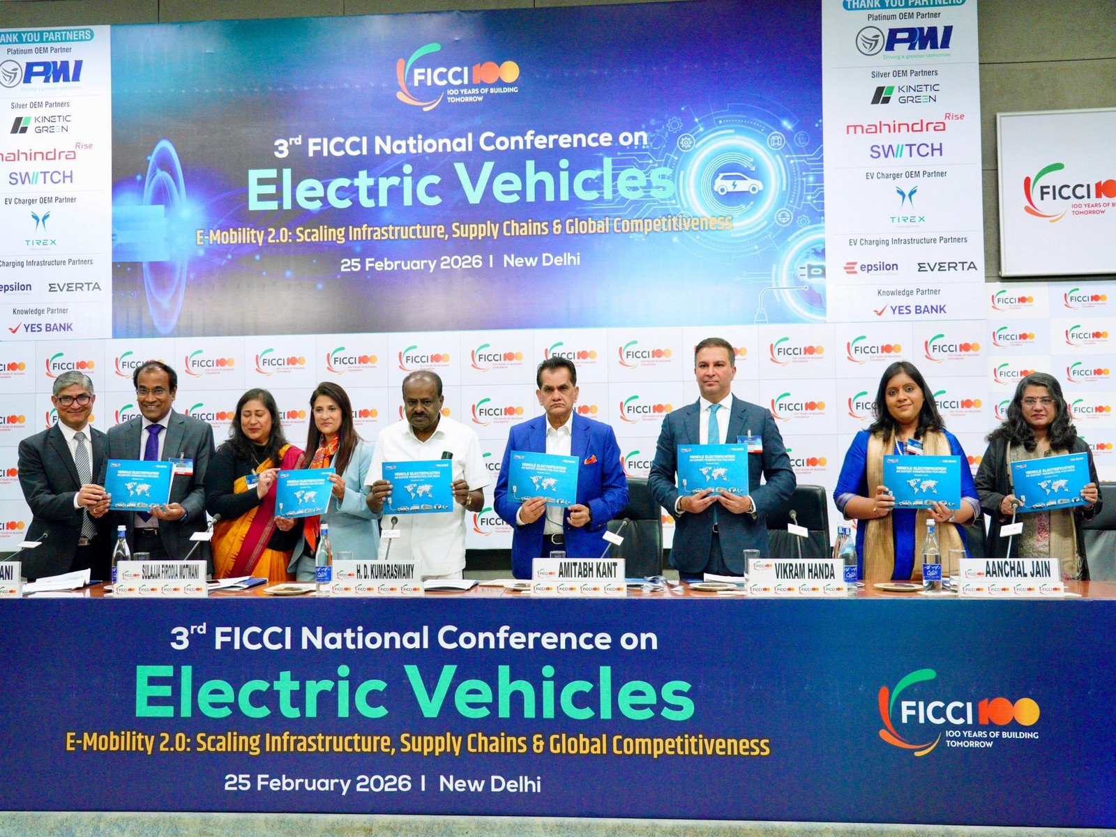Union Minister H D Kumaraswamy at the 3rd FICCI National Conference on Electric Vehicles (Photo/@hd_kumaraswamy)