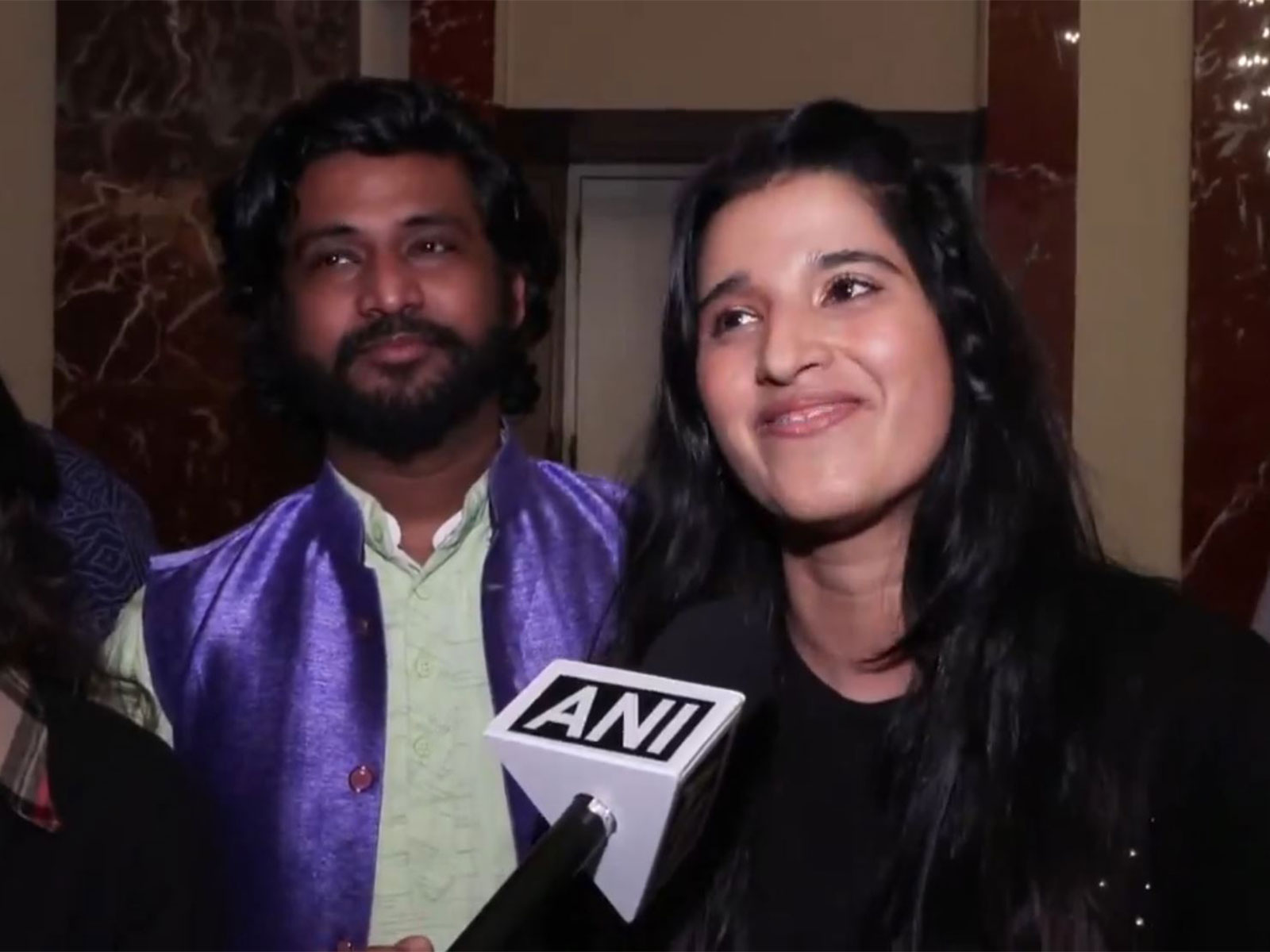 Members of the Indian diaspora and local residents gather on the streets of Tel Aviv to welcome Prime Minister Narendra Modi during his two-day state visit to Israel. (Photo/ANI)