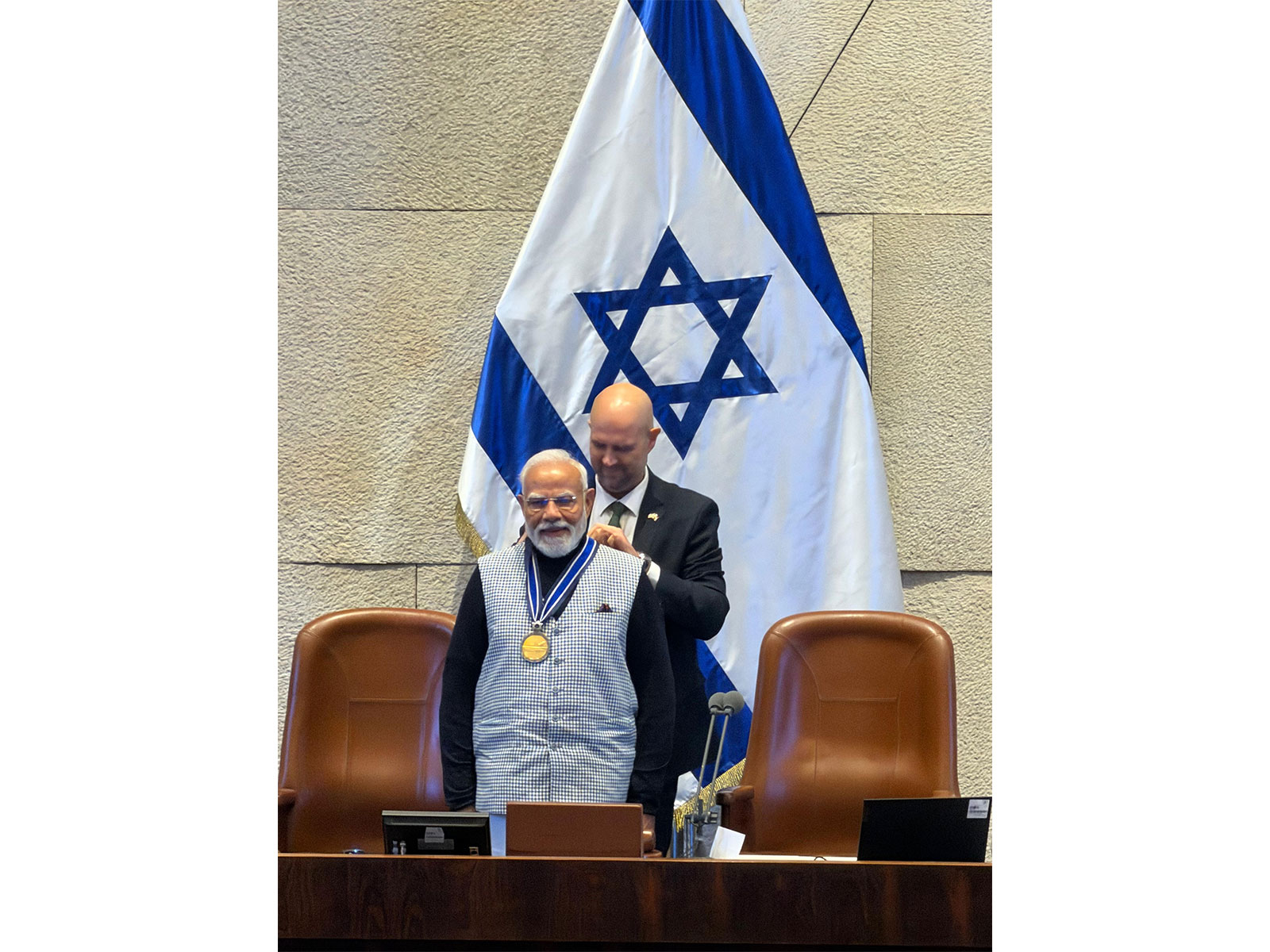 Prime Minister Narendra Modi being conferred 'Speaker of the Knesset Medal' (Photo/ANI)