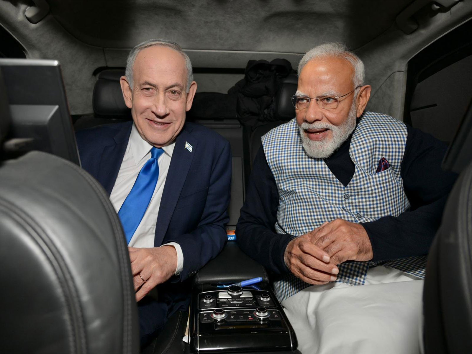 Prime Minister Narendra Modi with Israeli counterpart Benjamin Netanyahu (Photo/X@narendramodi)