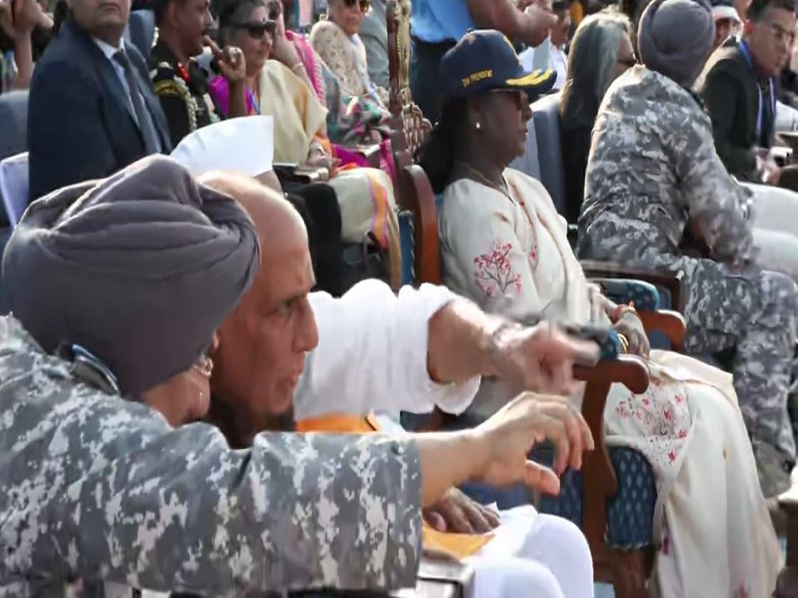 President Droupadi Murmu, Defence Minister Rajnath Singh attend IAF’s Exercise Vayu Shakti in Pokhran (Photo/ANI)