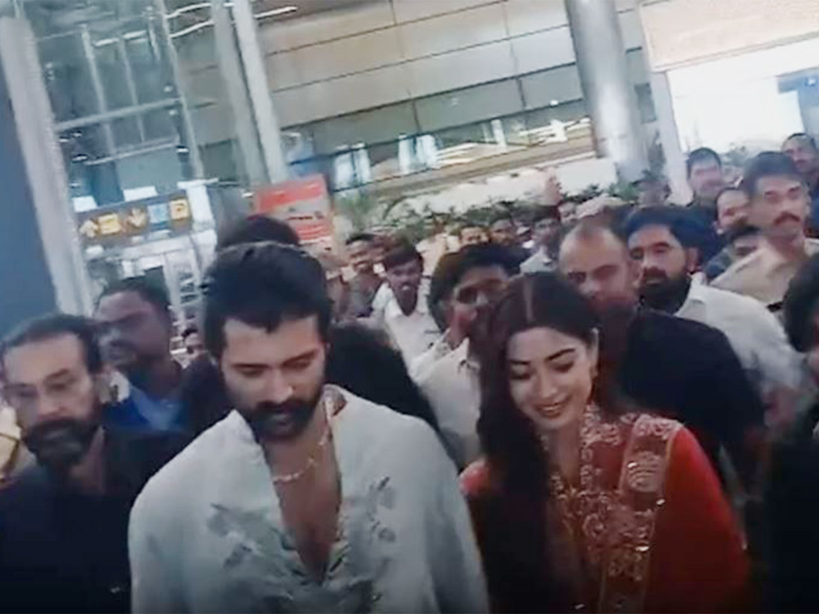Vijay Deverakonda, Rashmika Mandanna reach Hyderabad (Photo/ANI) Vijay Deverakonda, Rashmika Mandanna reach Hyderabad (Photo/ANI)