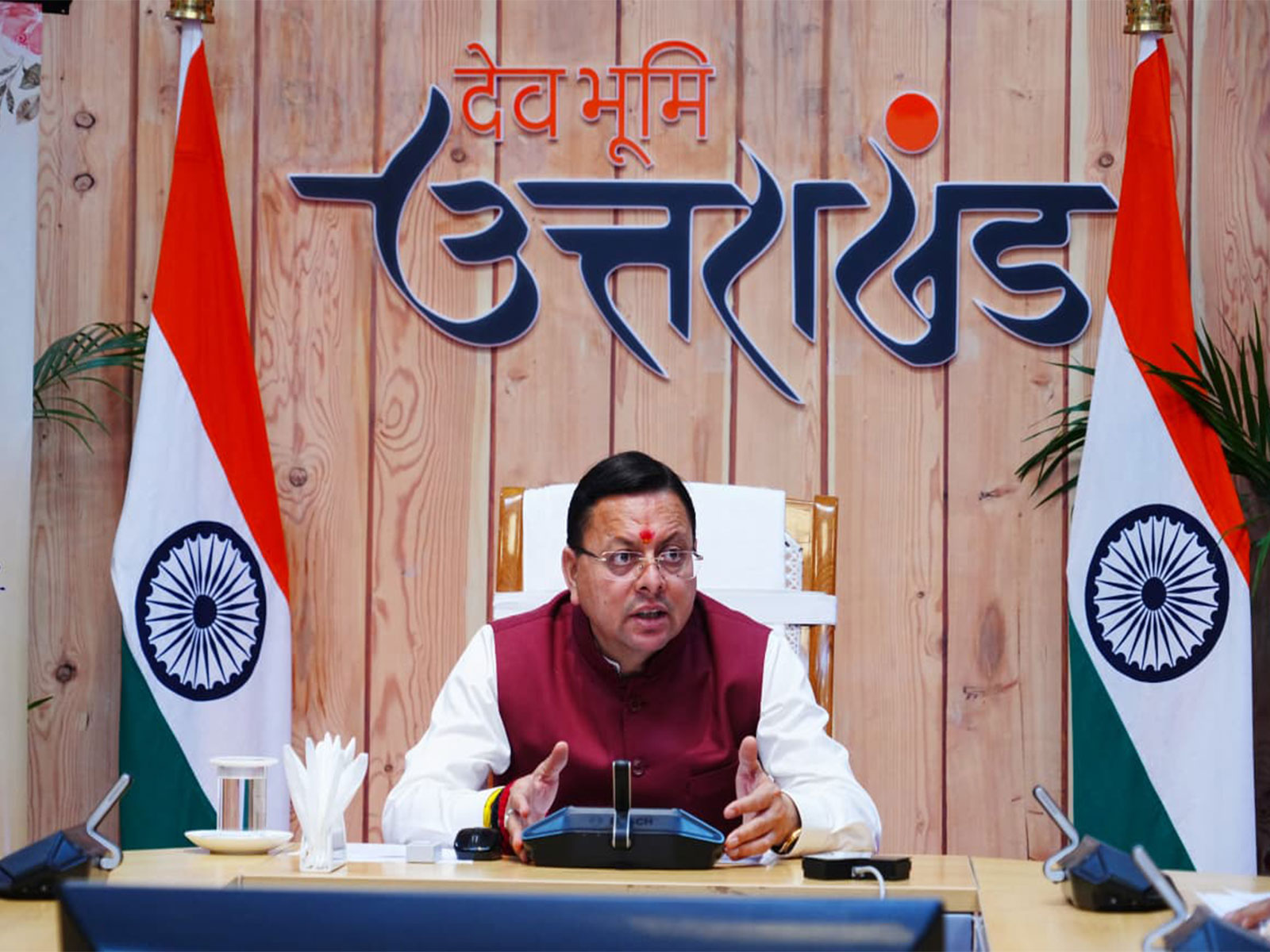 Chief Minister Pushkar Singh Dhami held meeting at Chief Minister’s residence