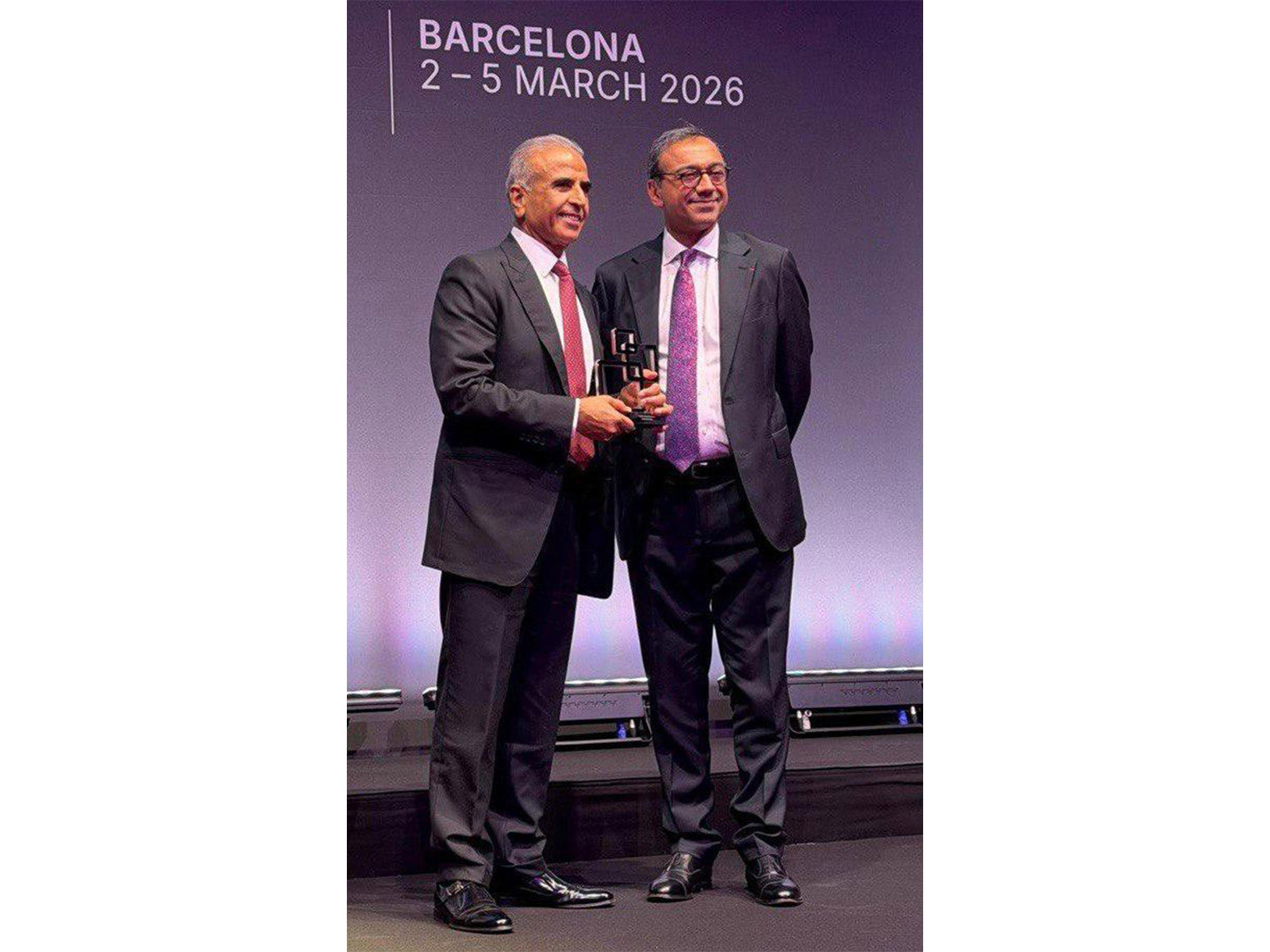 Sunil Bharti Mittal Conferred GSMA Lifetime Achievement Award for Transforming Global Telecommunications (Photo/Airtel) Sunil Bharti Mittal Conferred GSMA Lifetime Achievement Award for Transforming Global Telecommunications (Photo/Airtel)