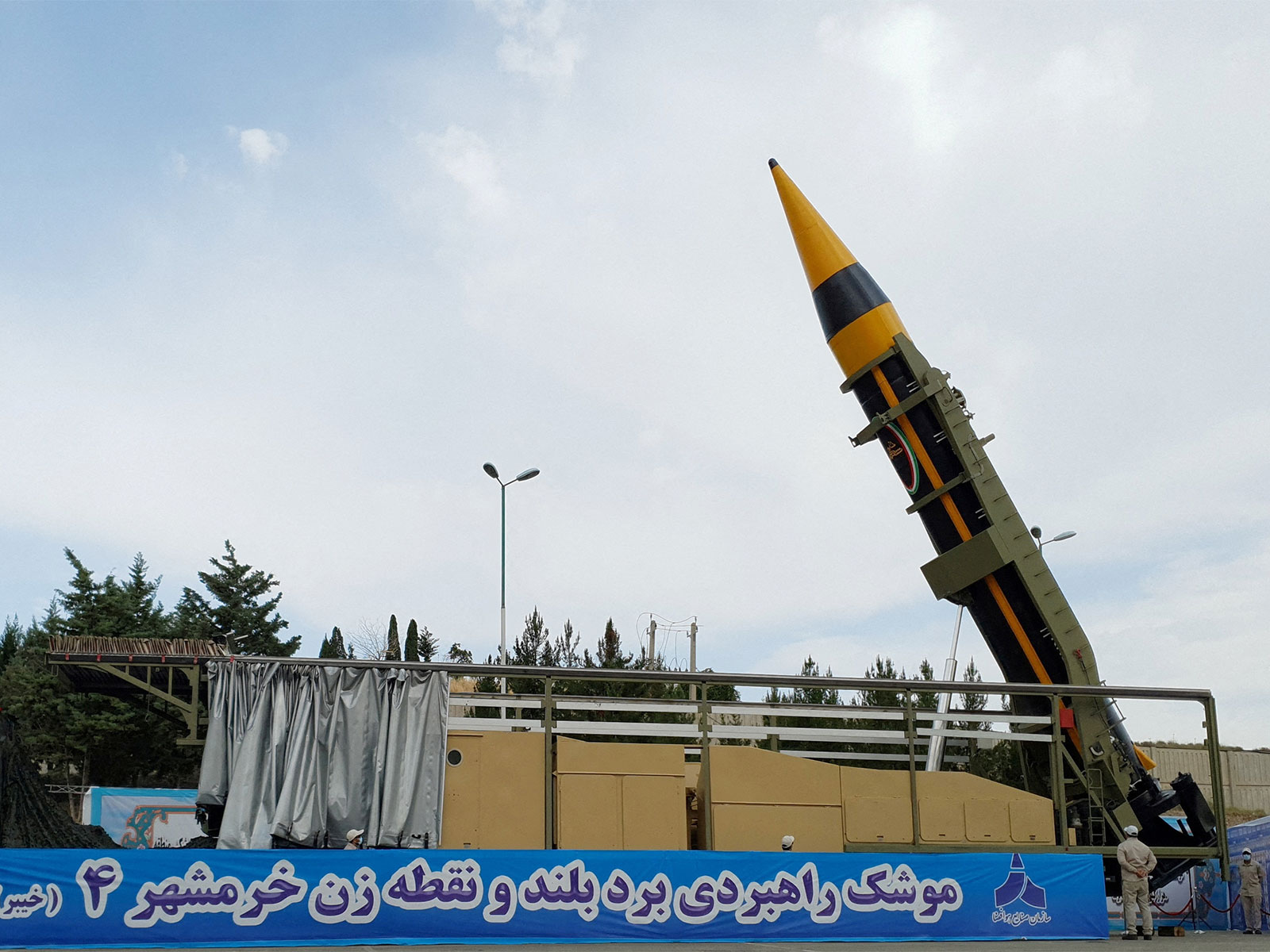 A new fourth-generation Iranian surface-to-surface ballistic missile called Khaibar with an estimated range of about 2,000 km, unveiled by Iran’s defence ministry in Tehran, Iran. (Photo/Reuters)