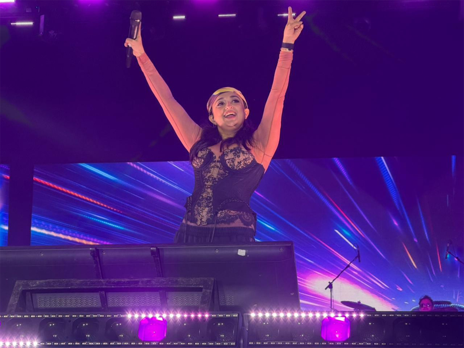 MUIT Alumni Meet 2026 in Lucknow: 500+ Alumni Reunite, Monali Thakur Live Concert Steals the Show