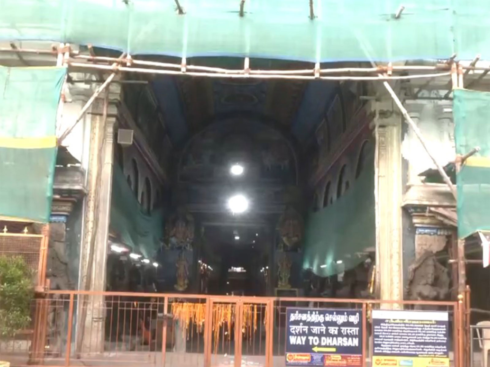 Visuals from Meenakshi Amman Temple in Madurai (Photo: ANI) Visuals from Meenakshi Amman Temple in Madurai (Photo: ANI)