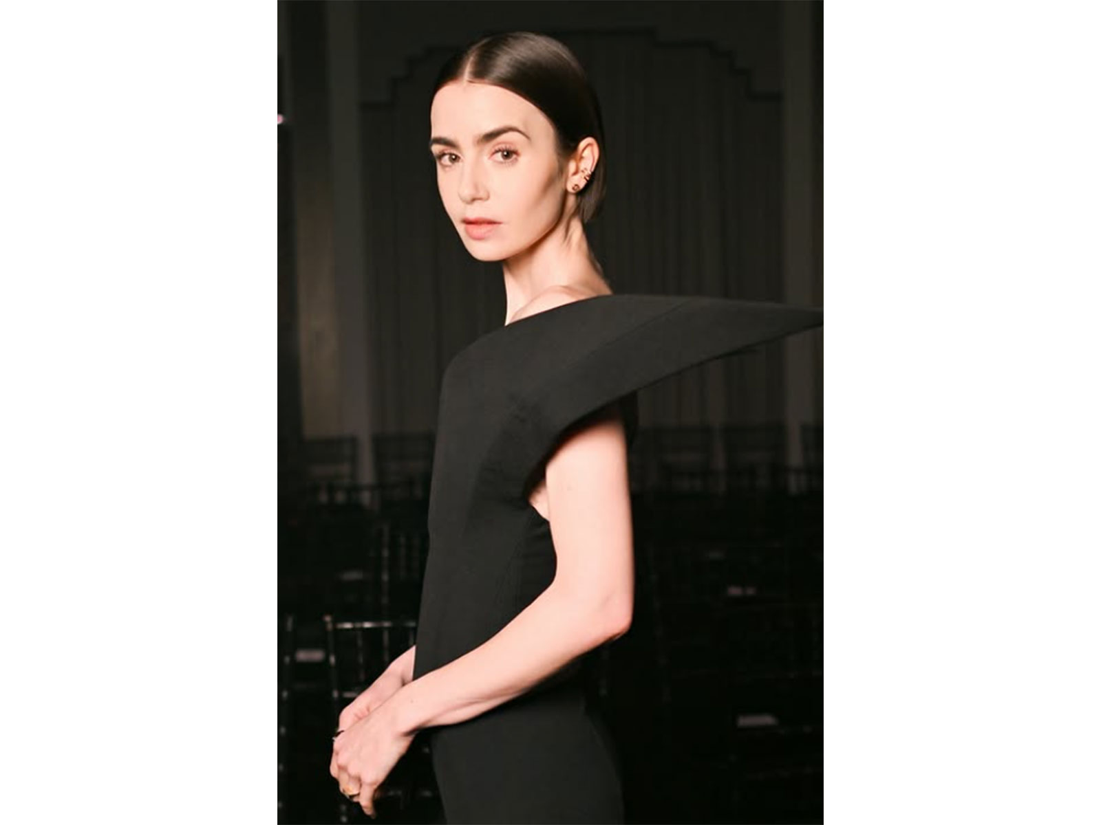 Lily Collins (Photo/instagram/@lilyjcollins) Lily Collins (Photo/instagram/@lilyjcollins)