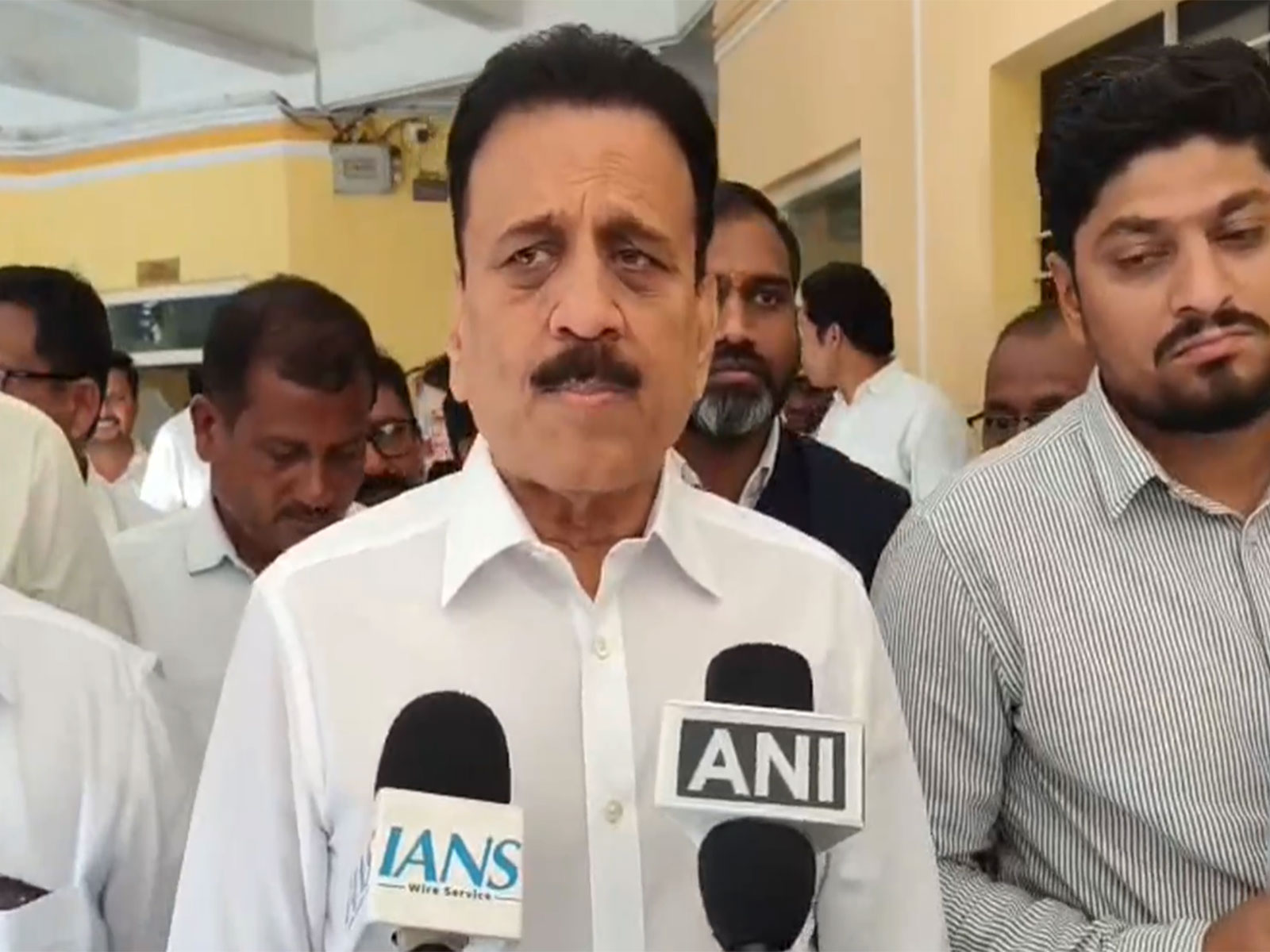 Maharashtra Minister Girish Mahajan (Photo/ANI) Maharashtra Minister Girish Mahajan (Photo/ANI)