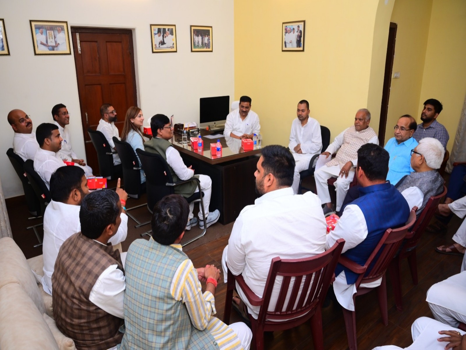 Nitish Kumar's son Nishant Kumar holds meeting with JD(U) leaders (Photo/JDU)