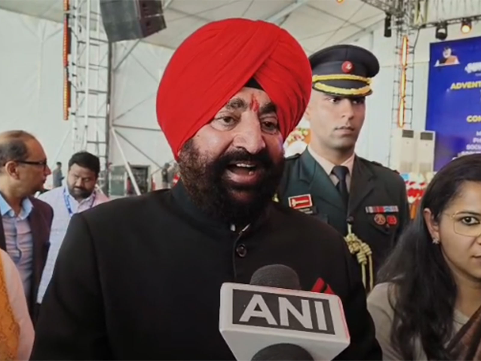 Uttarakhand Governor Lt Gen Gurmeet Singh (photo/ANI)