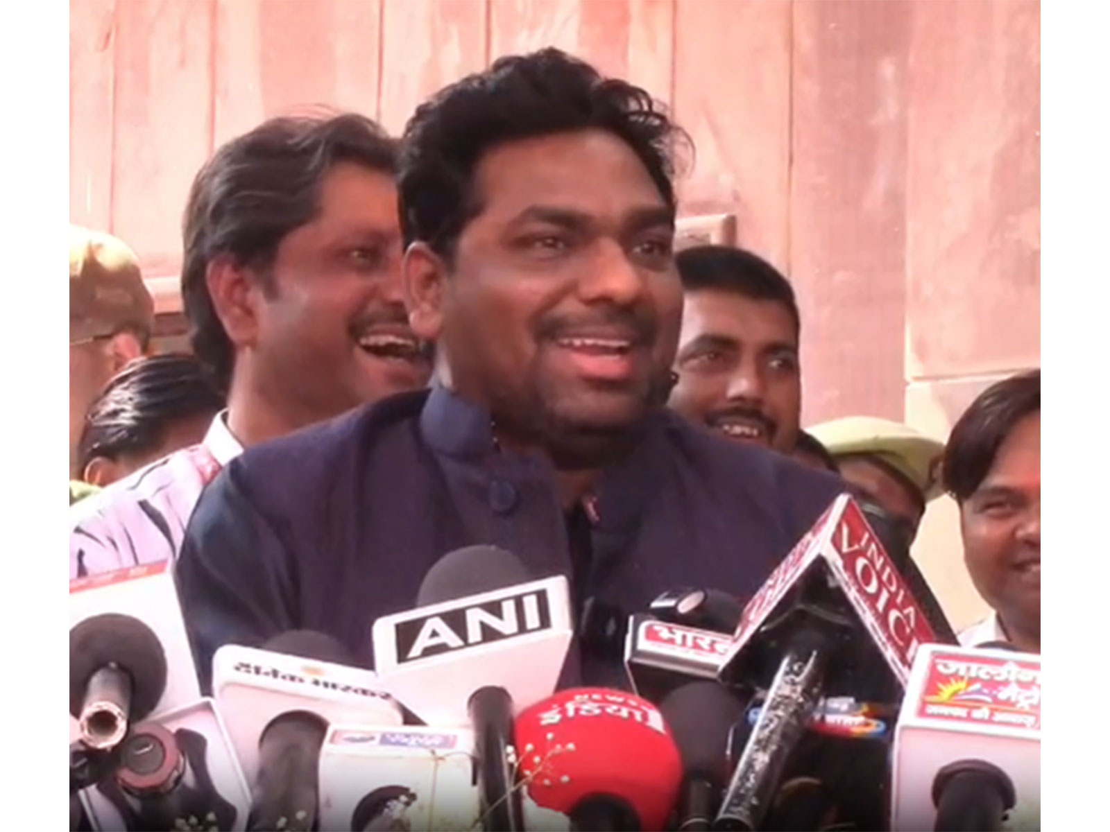 “Main hatna bilkul nahi chahta…”: Zakir Khan on taking break from live comedy, says he wants to focus on his health