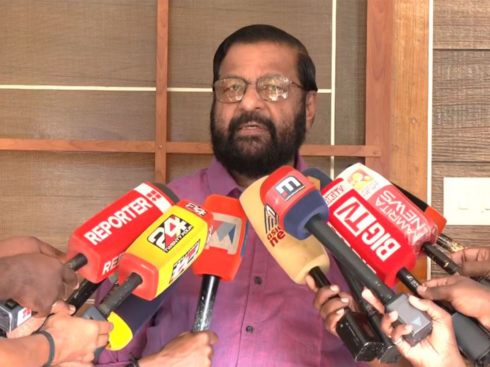 CPI(M) MLA Kadakampally Surendran (Photo/ANI) CPI(M) MLA Kadakampally Surendran (Photo/ANI)
