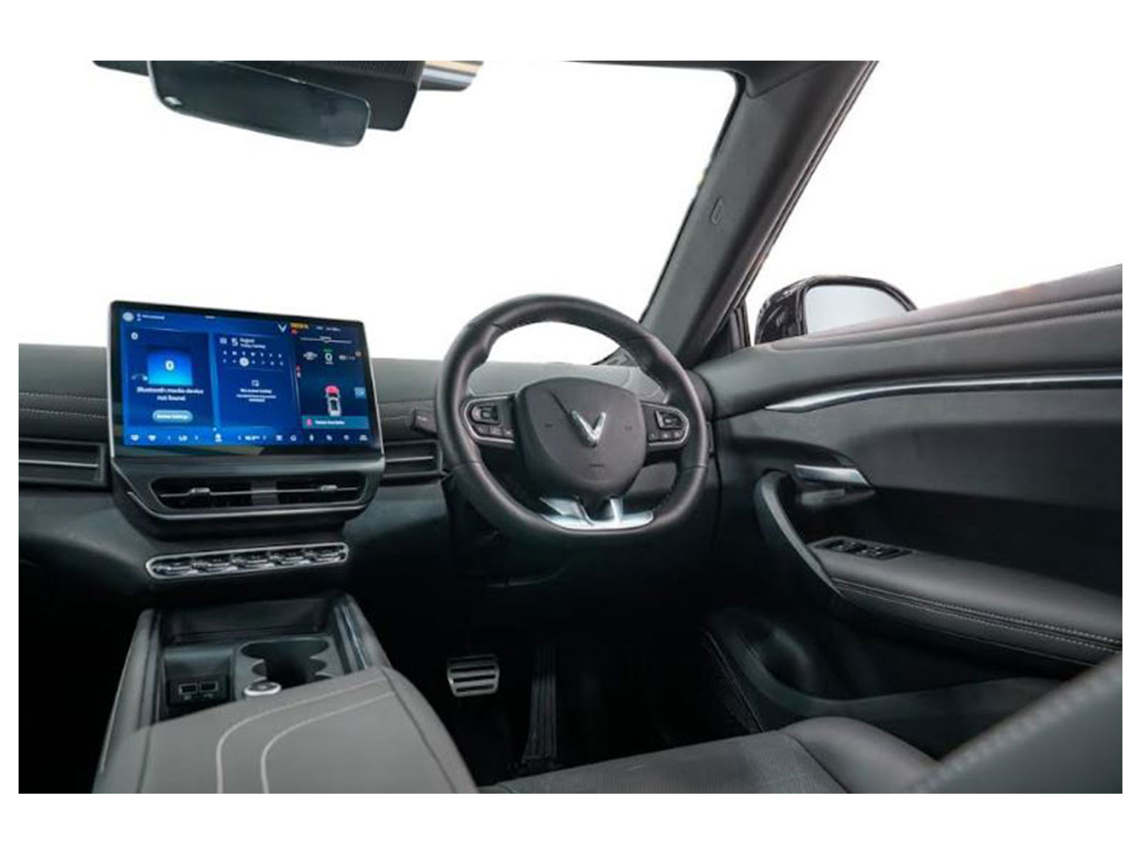 VinFast’s latest “Trade Gas for Electric” programme adds new incentives for petrol car owners switching to EVs VinFast’s latest “Trade Gas for Electric” programme adds new incentives for petrol car owners switching to EVs