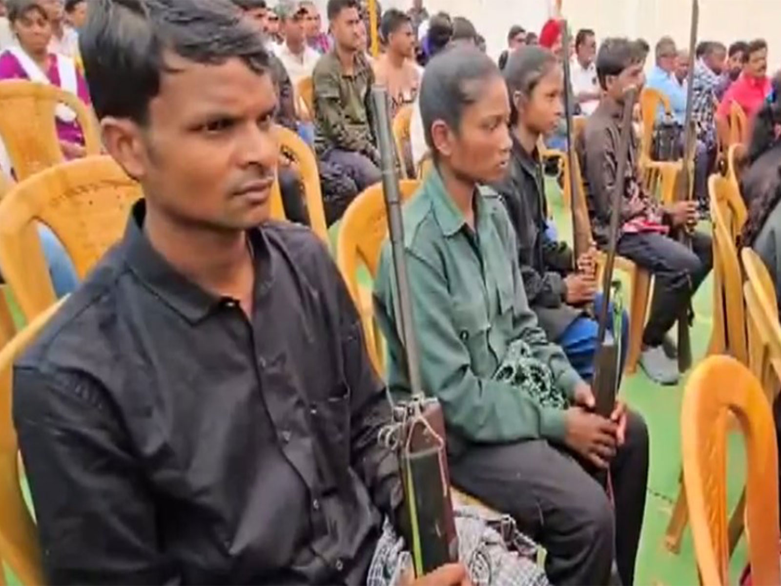 Surrendered maoists (Photo/ANI)