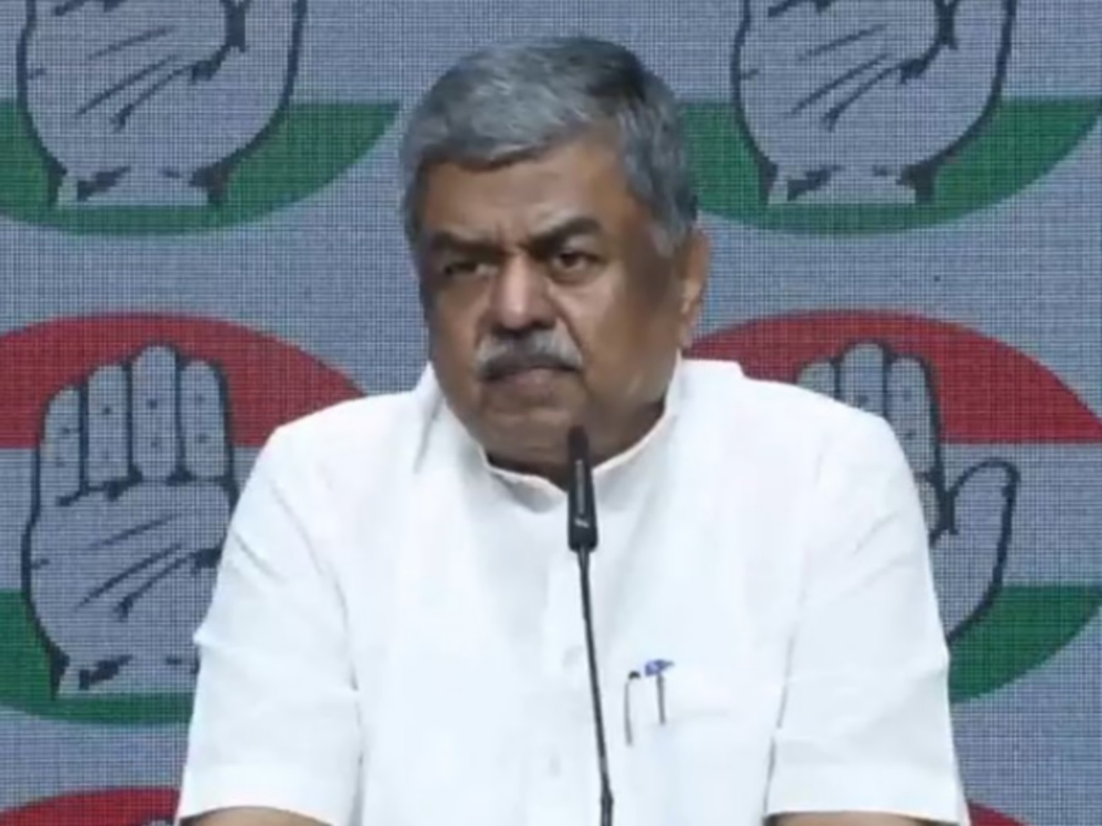 Congress leader BK Hariprasad (Photo/ANI)