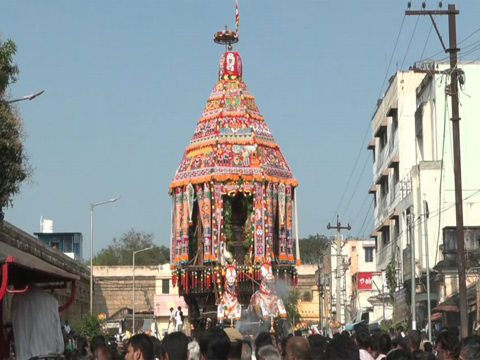 Grand Panguni Car Festival celebrated at Jambukeswarar Temple (Photo/ANI) Grand Panguni Car Festival celebrated at Jambukeswarar Temple (Photo/ANI)