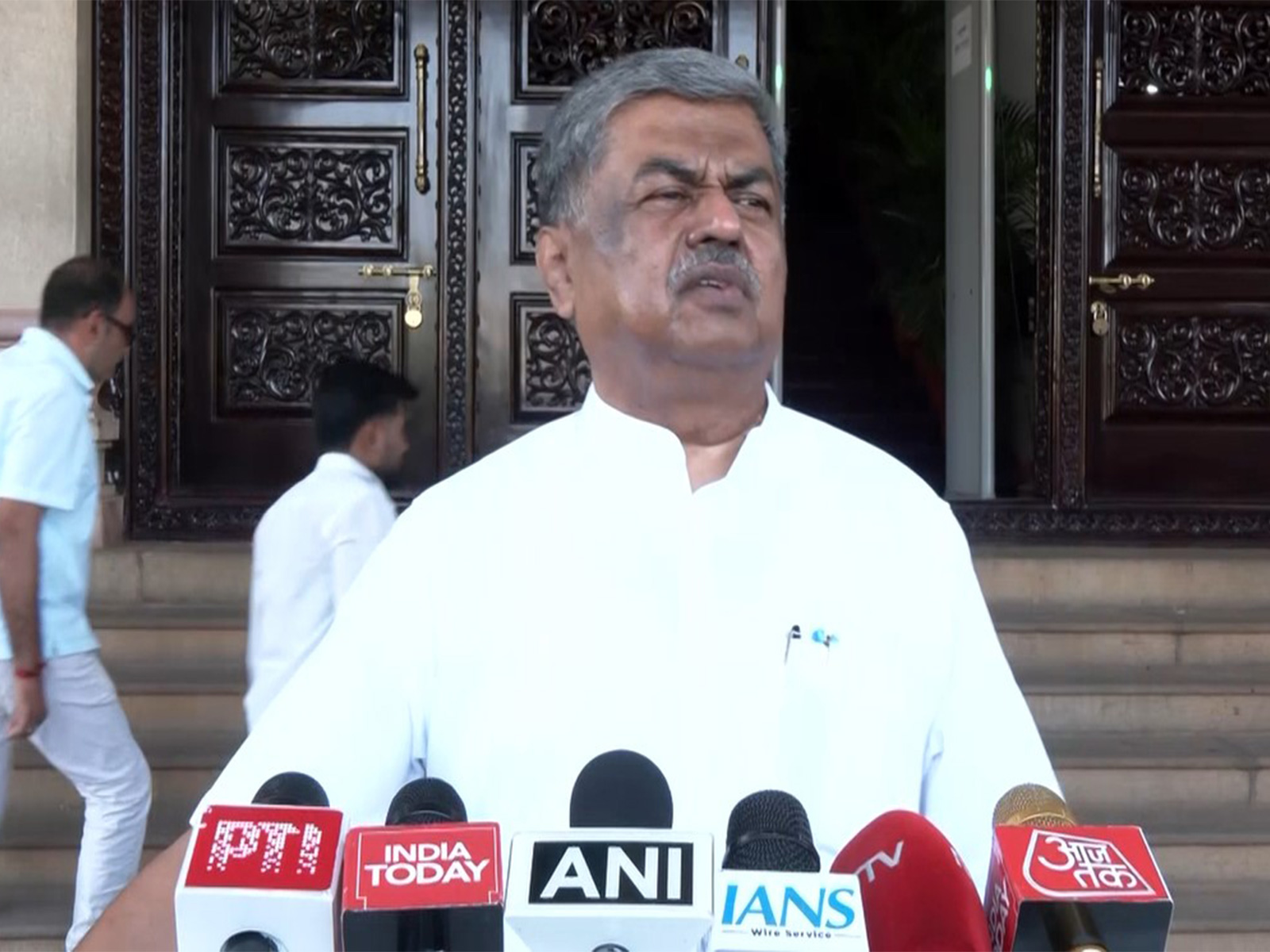 Congress leader BK Hariprasad (Photo/ANI)