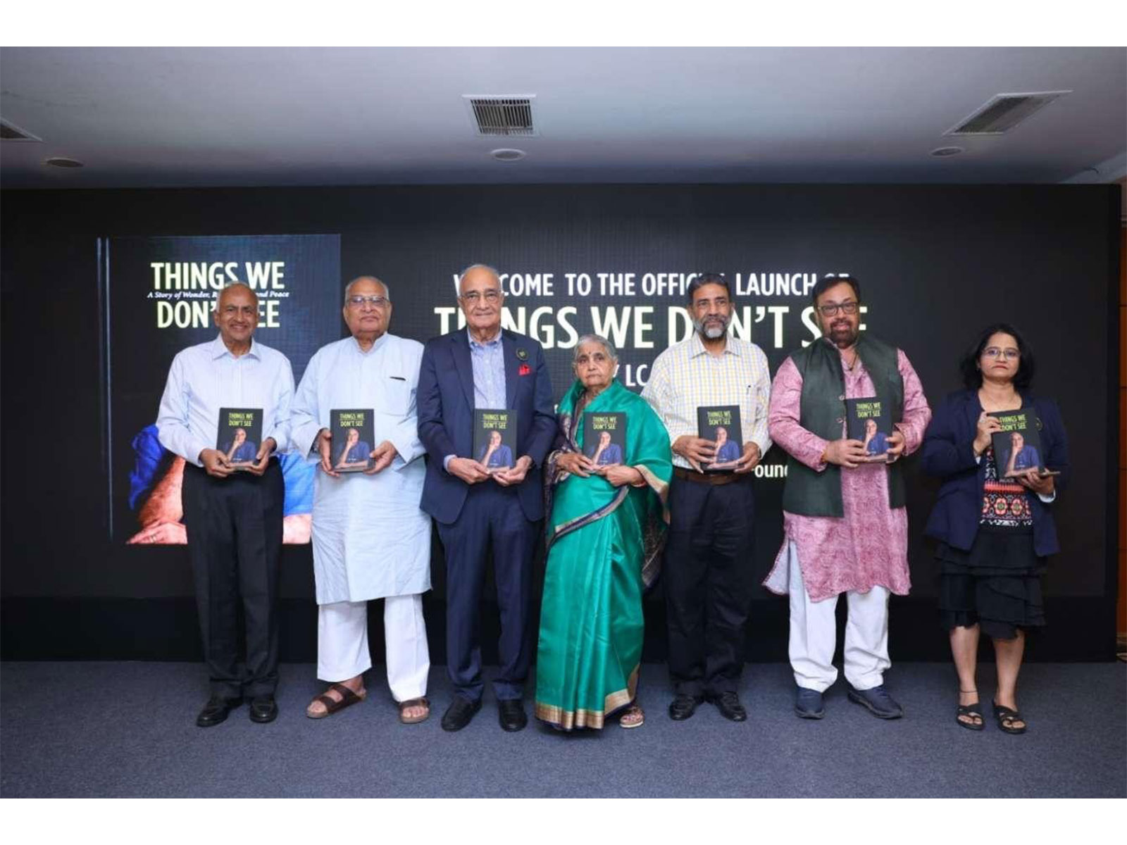 L to R: S. Mahalingam, Uday Chandra Singh, LC Singh, Heeravati Singh, Nirmal Jain, Pankaj Parashar and Swati Singh at the launch of LC Singh’s memoir Things We Don’t See L to R: S. Mahalingam, Uday Chandra Singh, LC Singh, Heeravati Singh, Nirmal Jain, Pankaj Parashar and Swati Singh at the launch of LC Singh’s memoir Things We Don’t See