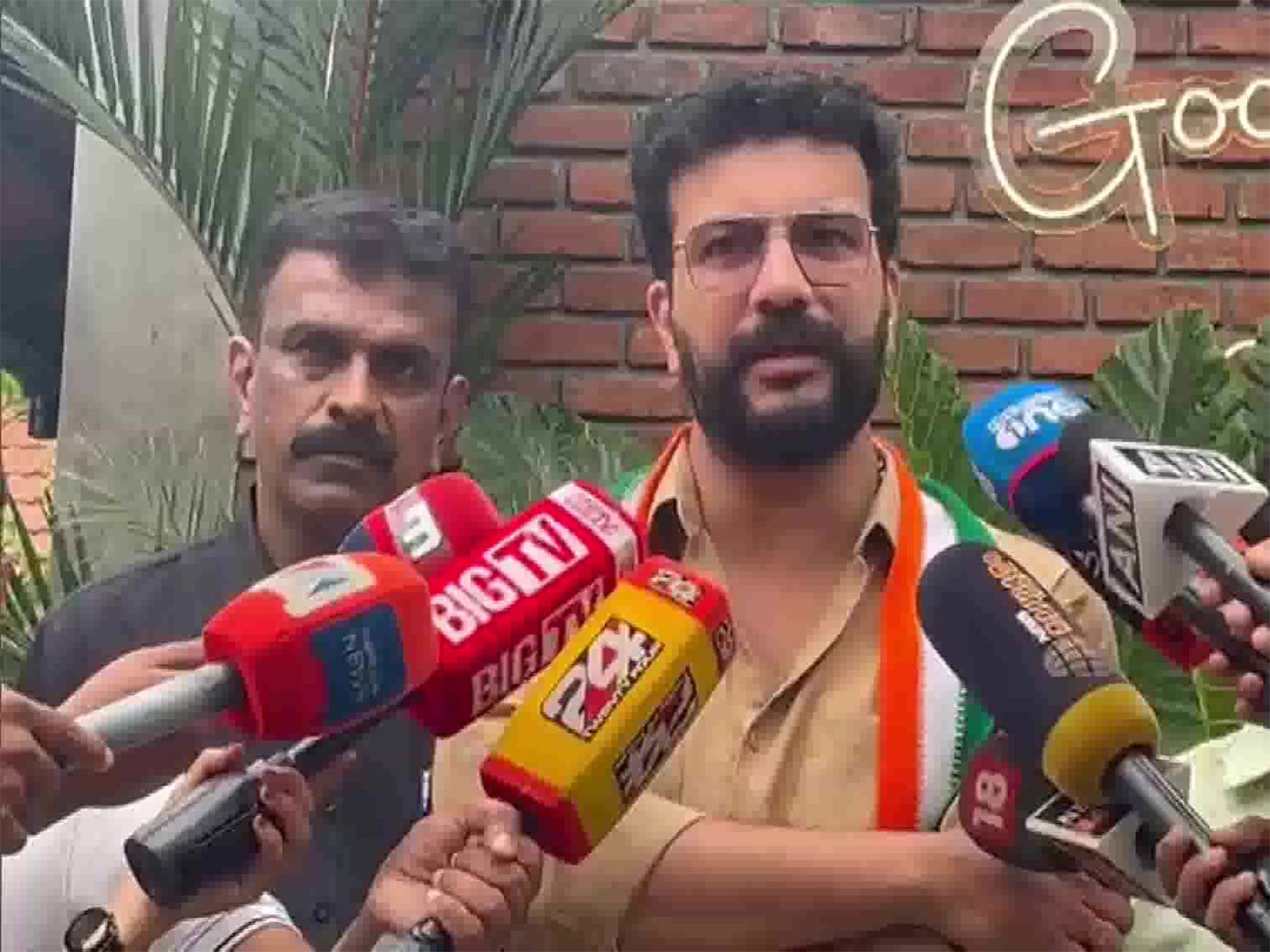 Congress leader and UDF candidate Ramesh Pisharody (Photo/ANI) Congress leader and UDF candidate Ramesh Pisharody (Photo/ANI)