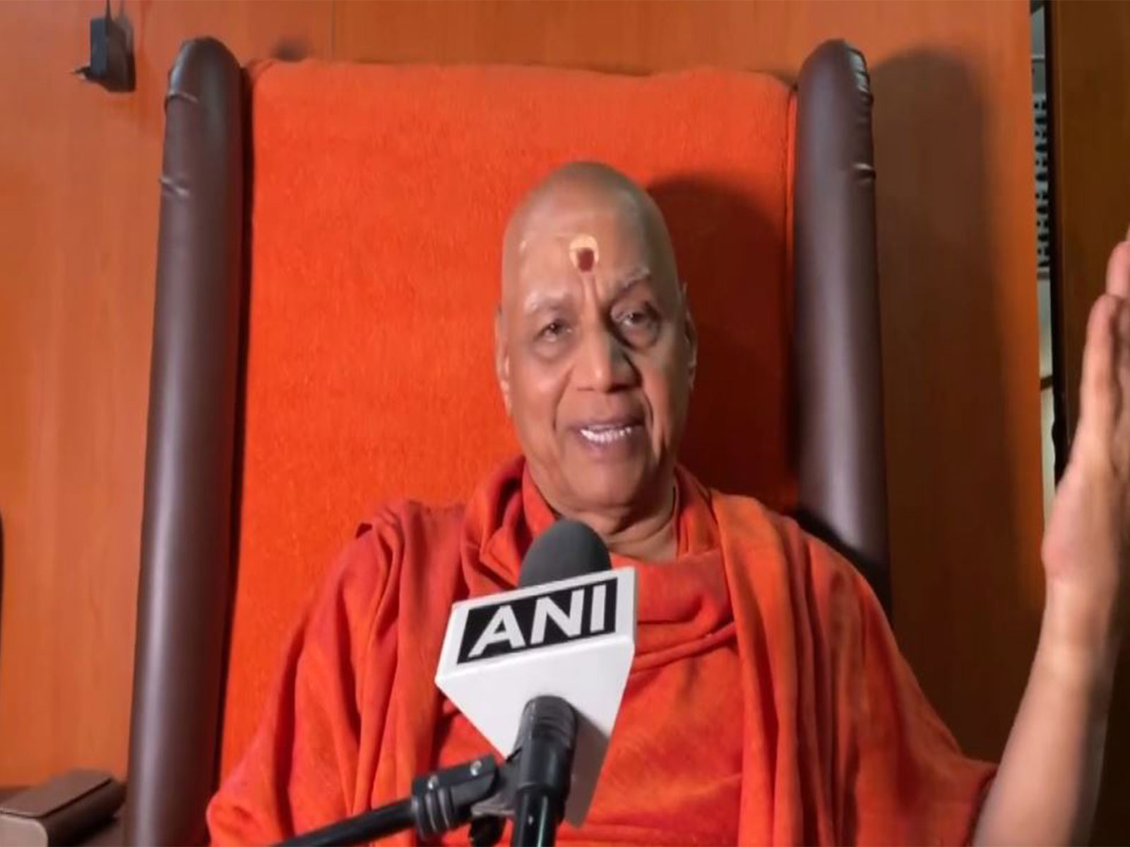 Founder of the Geeta Pariwar Swami Govind Dev Giri Ji Maharaj (Photo/ANI) Founder of the Geeta Pariwar Swami Govind Dev Giri Ji Maharaj (Photo/ANI)