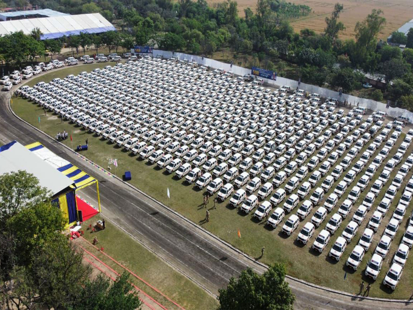 Punjab CM Bhagwant Mann flags off 508 emergency response vehicles (Photo/AAP PRO) Punjab CM Bhagwant Mann flags off 508 emergency response vehicles (Photo/AAP PRO)
