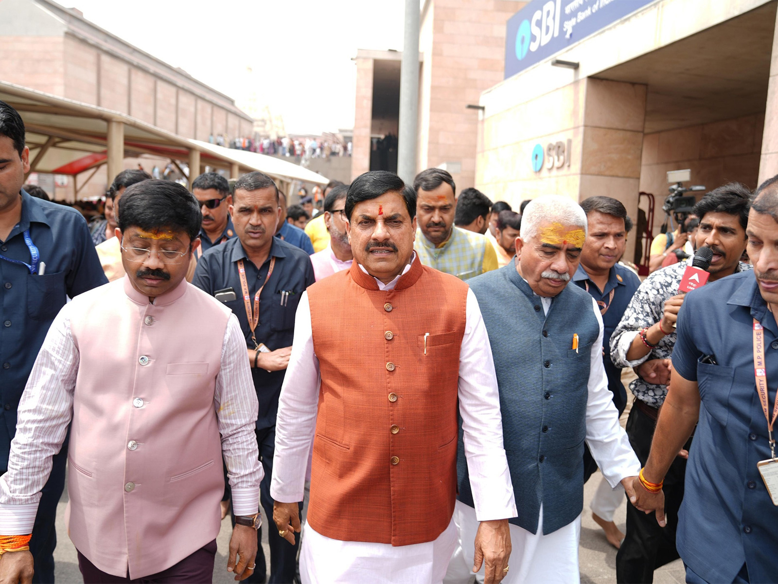 MP CM Mohan Yadav is visiting the Kashi Vishwanath Corridor (Photo/DPR)