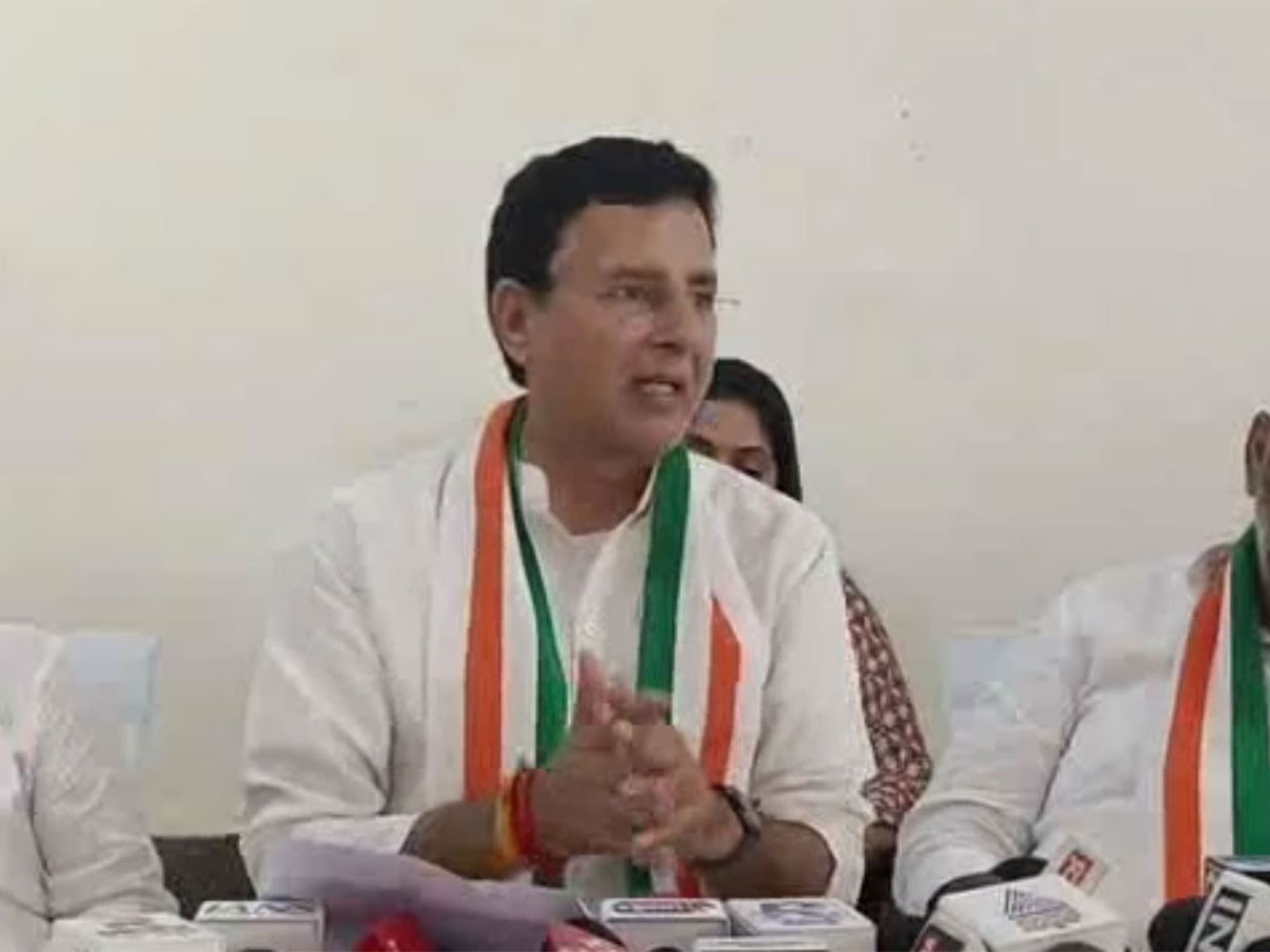 Modi government has imposed huge burden on dhabas, restaurants, hotels,&hellip;