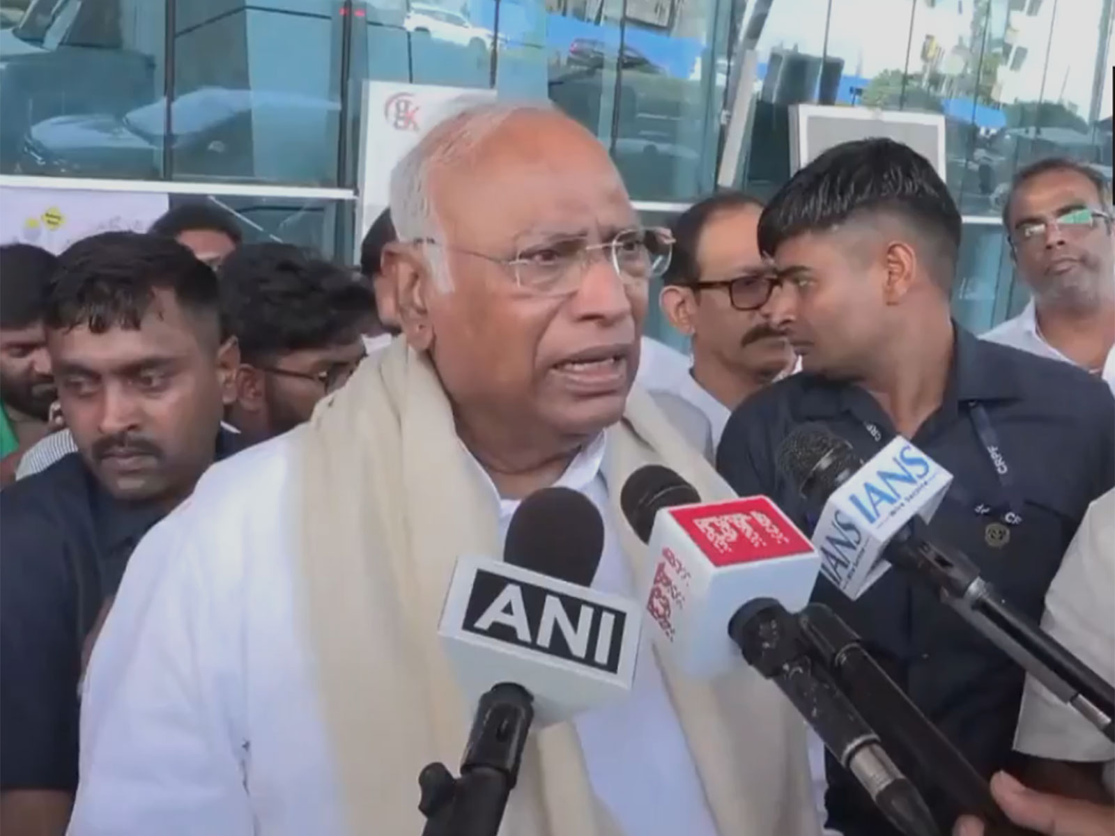 Congress National President Mallikarjun Kharge (Photo/ANI) Congress National President Mallikarjun Kharge (Photo/ANI)