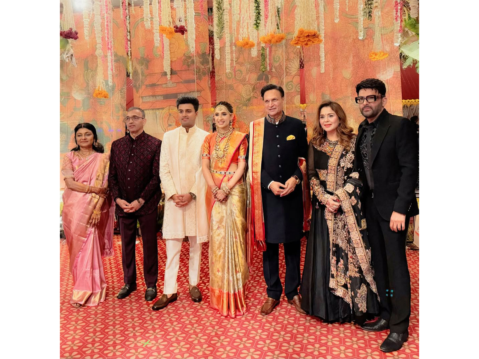 Kapil Sharma attends Rajat Sharma's daughter wedding (Photo/Instagram@KapilSharma) Kapil Sharma attends Rajat Sharma's daughter wedding (Photo/Instagram@KapilSharma)
