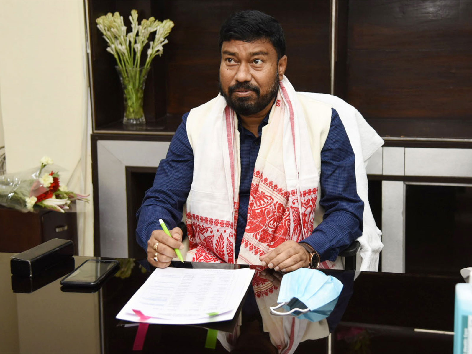 BJP candidate Rameswar Teli (Photo/ANI)