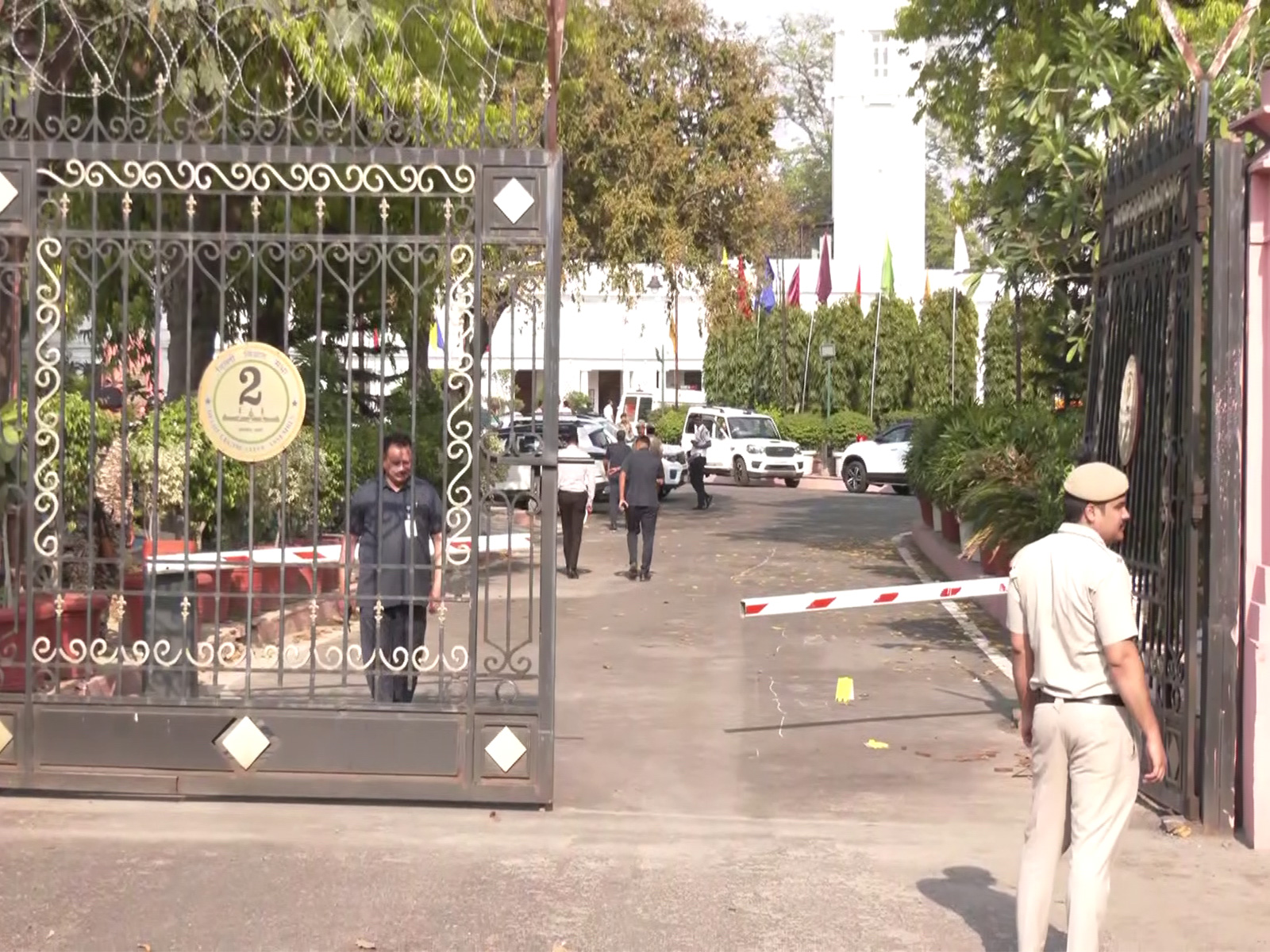 Visual from Delhi Vidhan Sabha following the incident (Photo/ANI) Visual from Delhi Vidhan Sabha following the incident (Photo/ANI)