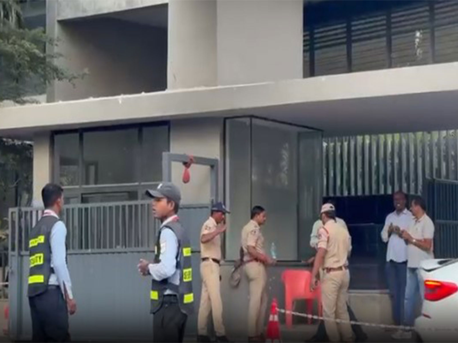 Police deployed outside BRS leader residence during house arrest (Photo/ANI)