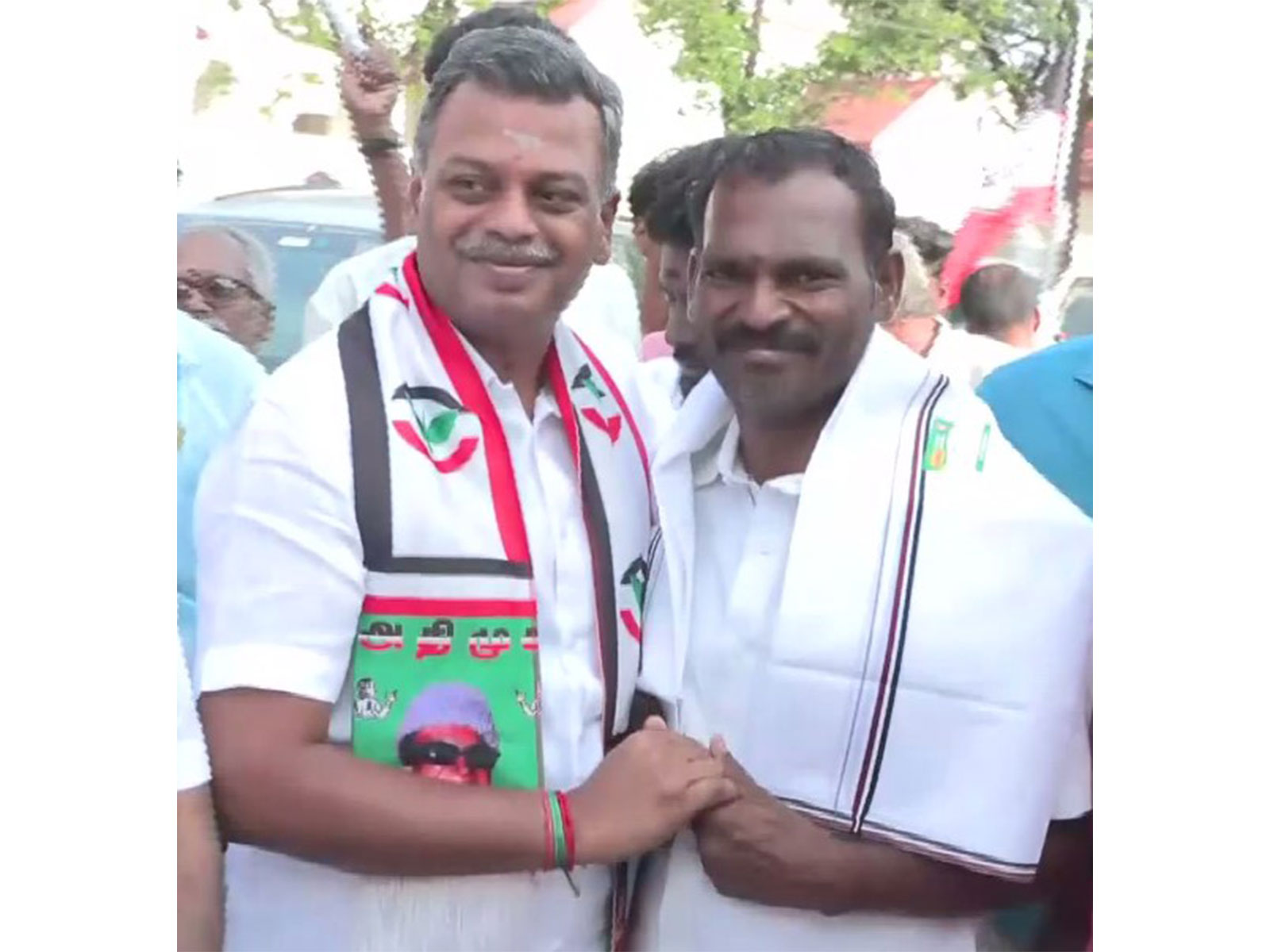 NDA candidate from Tiruchirappalli East K Rajasekaran conducts campaign (Photo/ANI) NDA candidate from Tiruchirappalli East K Rajasekaran conducts campaign (Photo/ANI)