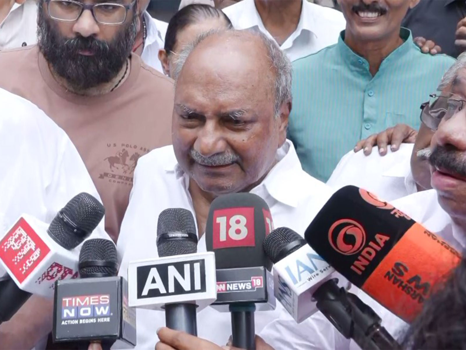 Senior Congress leader AK Antony (Photo/ANI)
