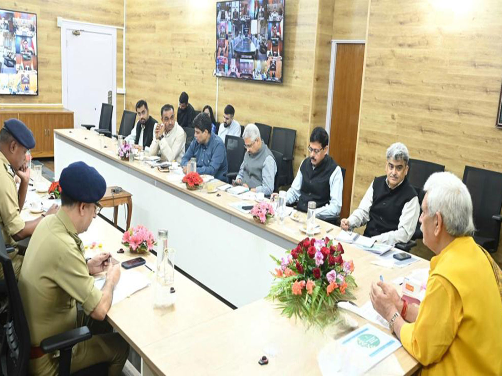 Lieutenant Governor reviews preparedness for 100-day intensive campaign under ‘Nasha Mukt Jammu Kashmir Abhiyaan’ (Photo/J&K Government)