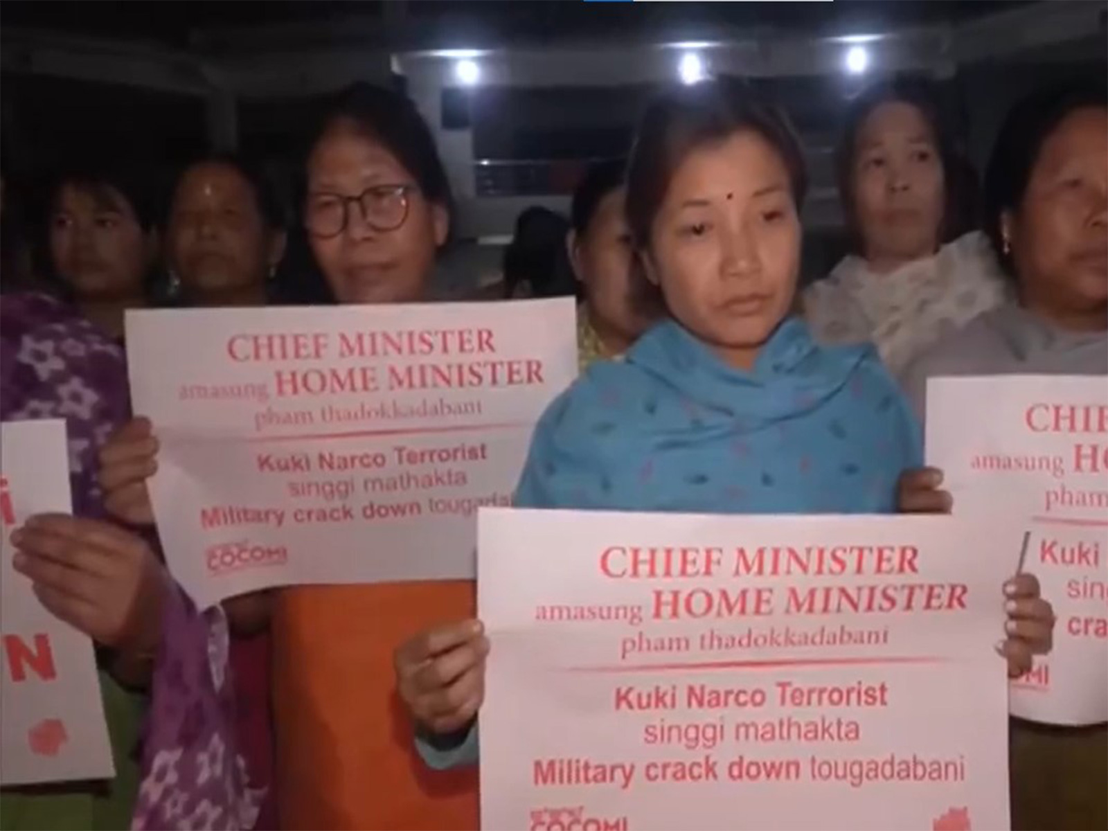Coordinating Committee on Manipur Integrity (COCOMI) held a candle march at the Lamboikhongnangkhong Relief Camp in Manipur (Photo/ANI)