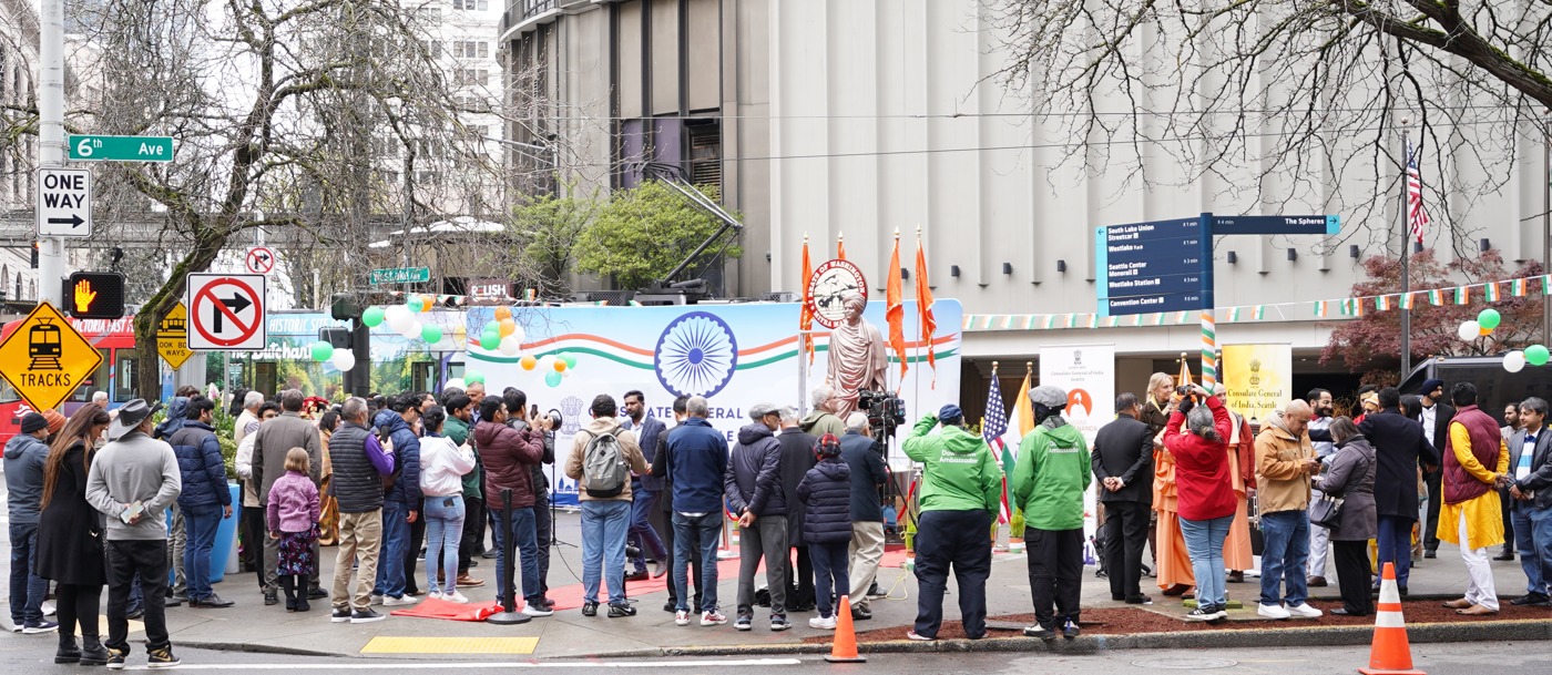 US: Life-sized statue of Swami Vivekananda unveiled in Seattle