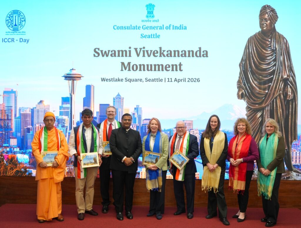 Life-Sized Statue Of Swami Vivekananda Unveiled In Seattle