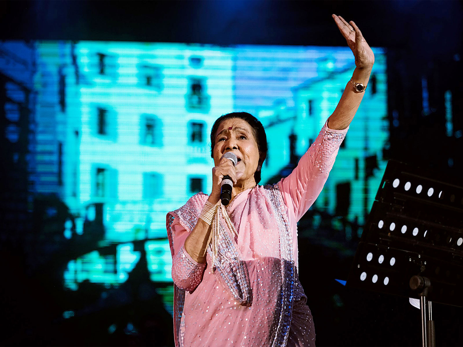 Legendary singer Asha Bhosle (Photo/ANI) Legendary singer Asha Bhosle (Photo/ANI)