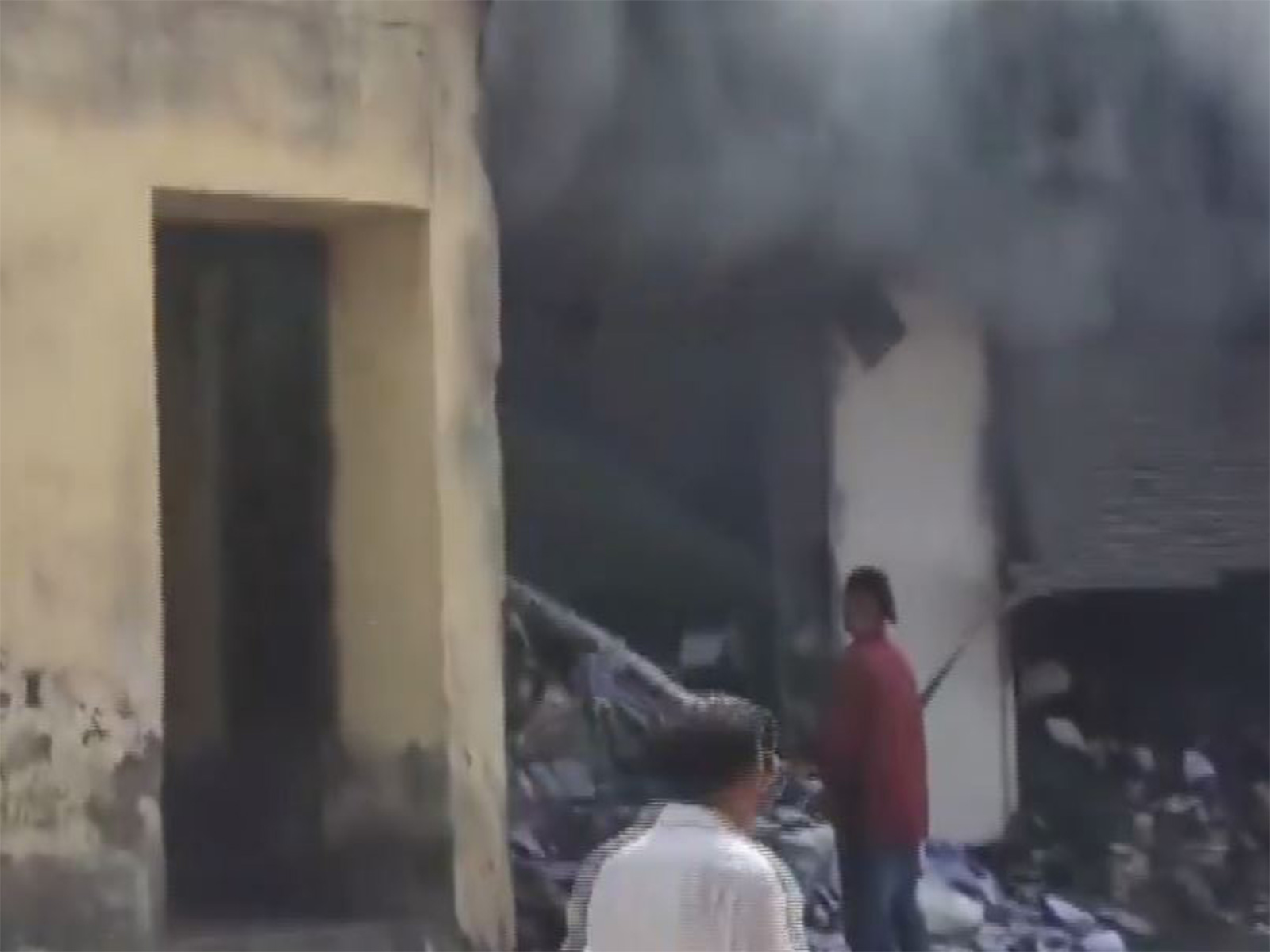 Massive fire breaks out at Sales Tax Office in Khandwa (Photo/ANI)